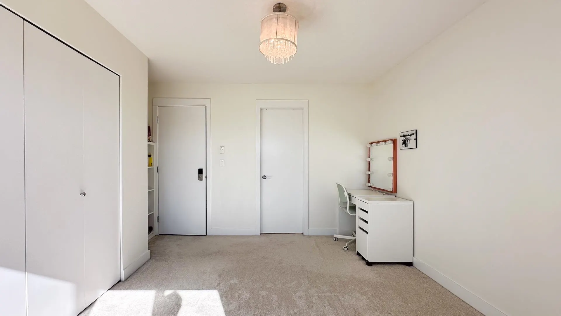 1101 8485 New Haven Close