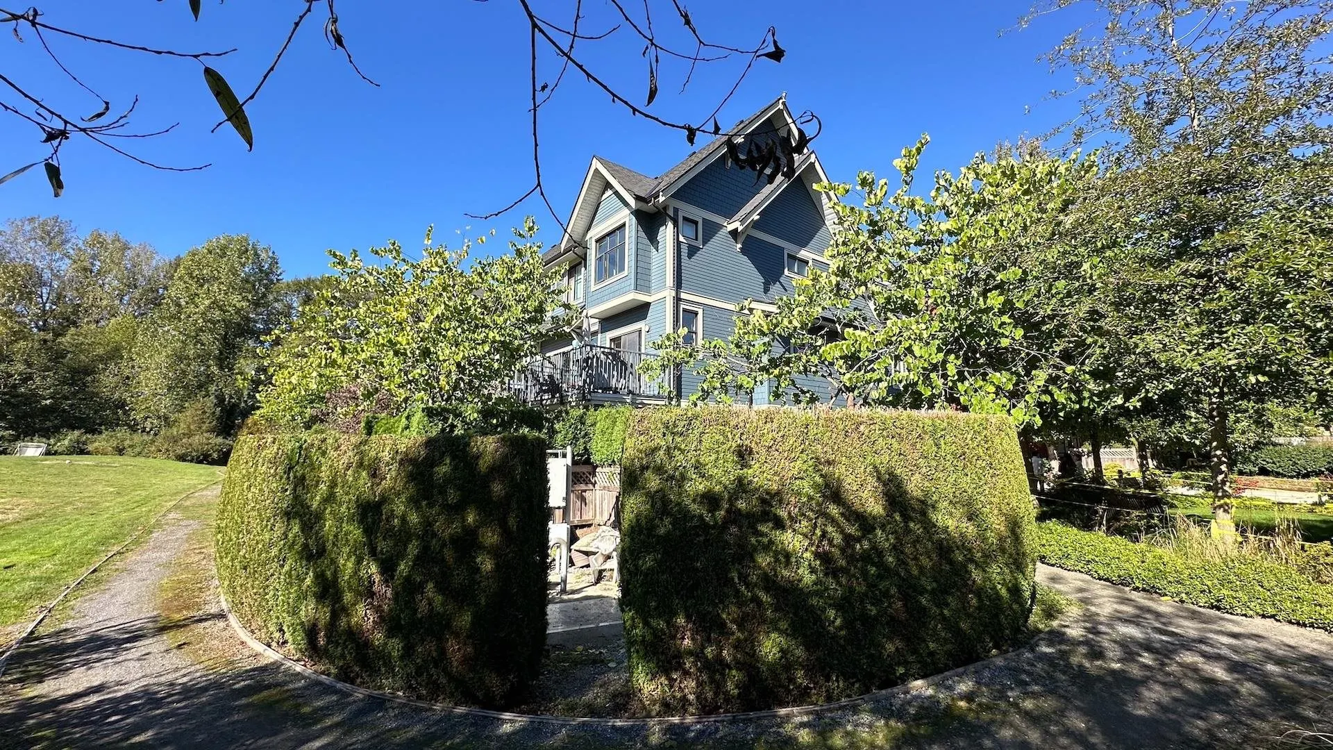1101 8485 New Haven Close