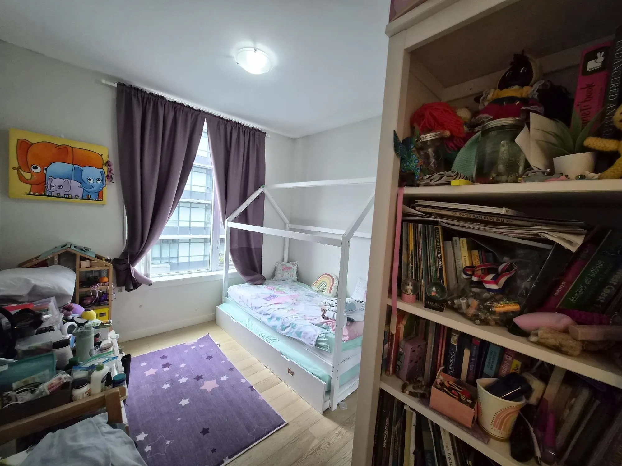 317 2033 W 10th Avenue