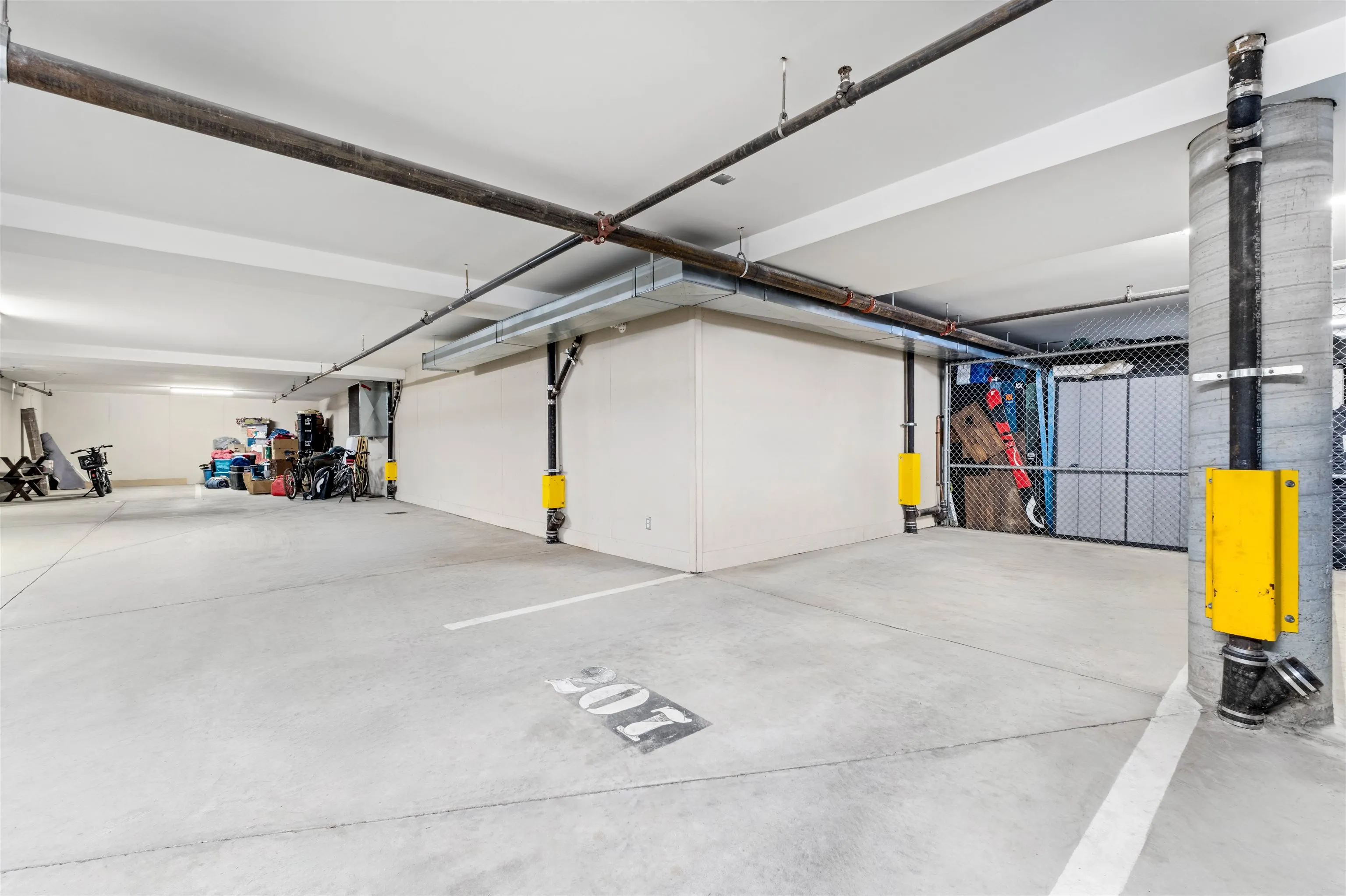 207 1411 Portage Road