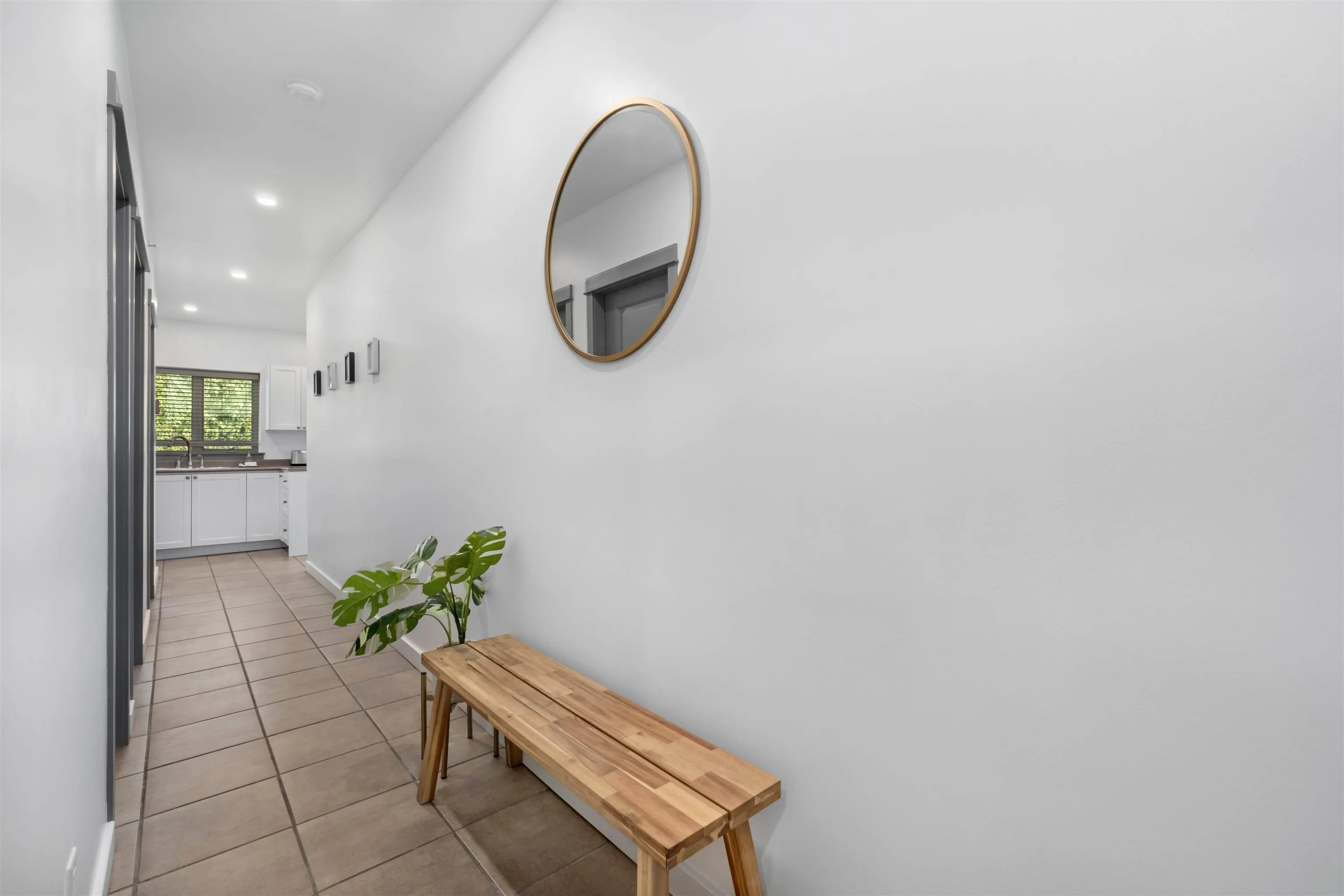 207 1411 Portage Road