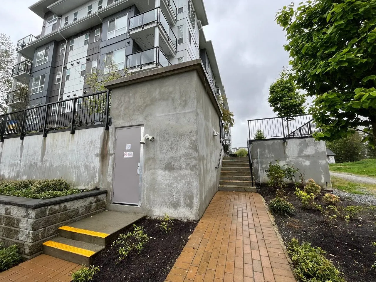 107 22315 122 Avenue