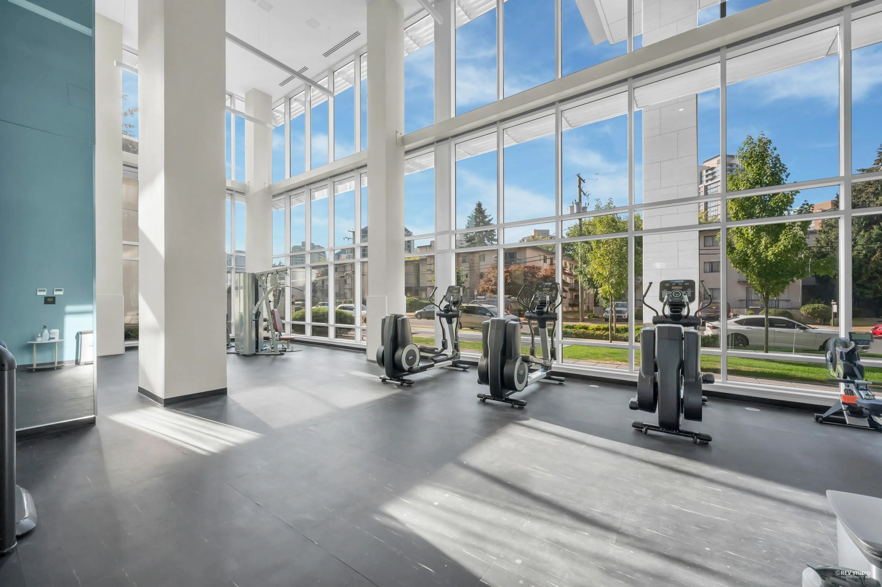 2204 6288 Cassie Avenue