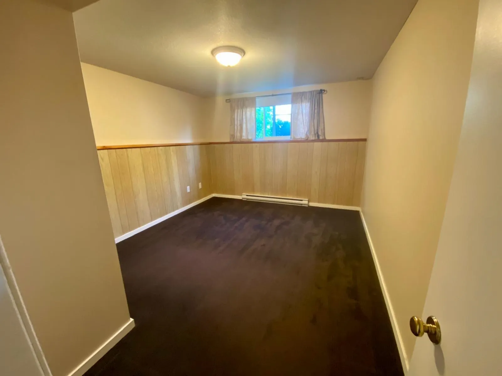 21776 Mountainview Crescent