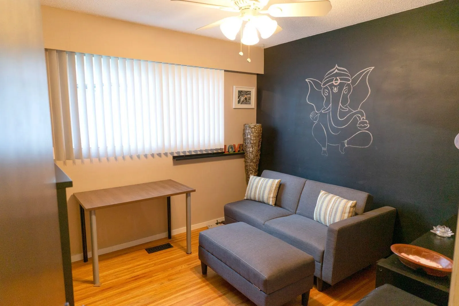 21776 Mountainview Crescent