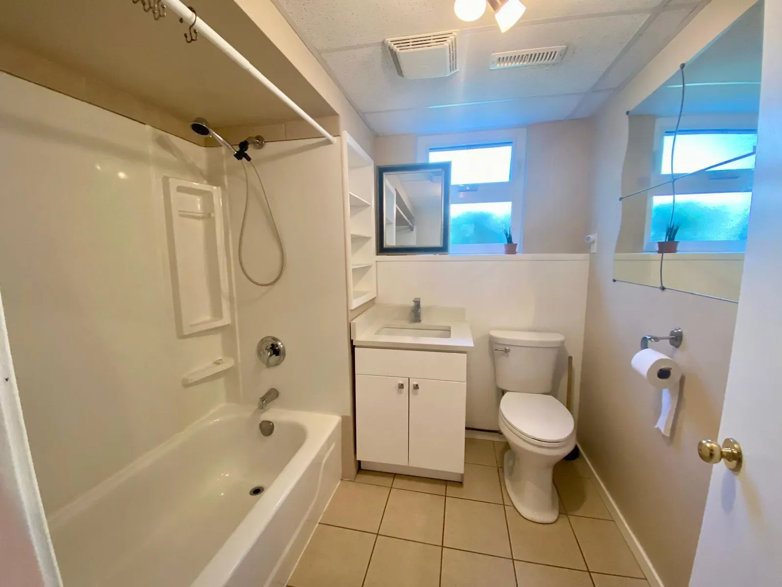 21776 Mountainview Crescent