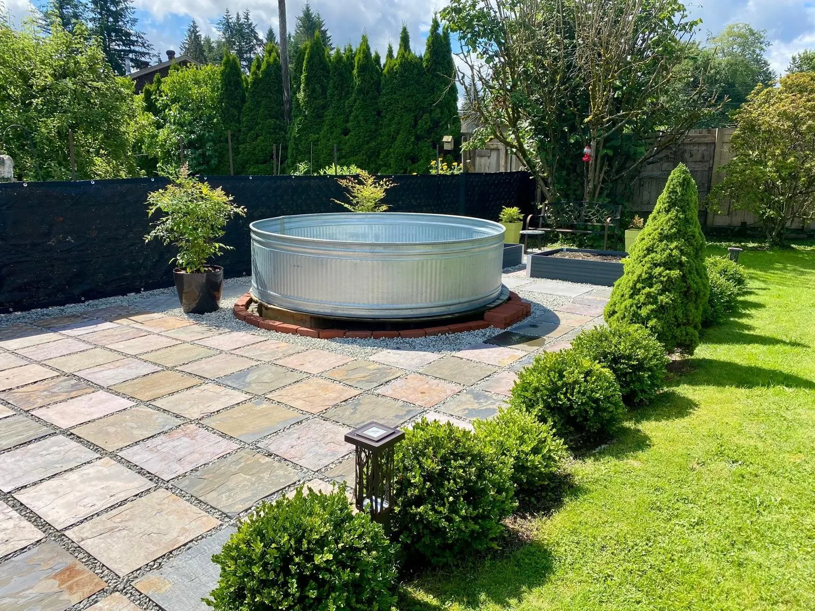 21776 Mountainview Crescent