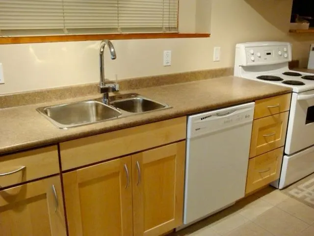 21776 Mountainview Crescent