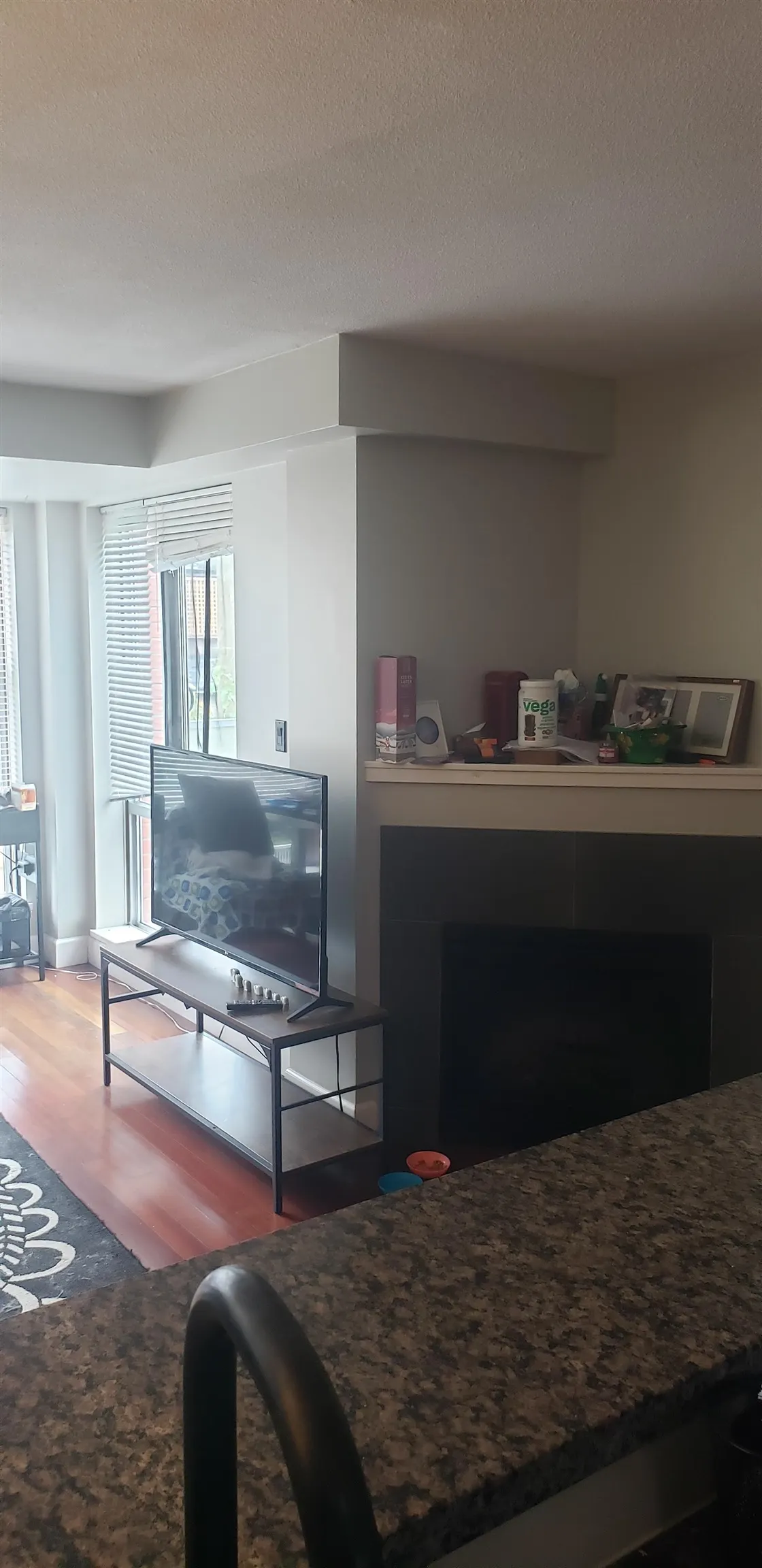413 3811 Hastings Street