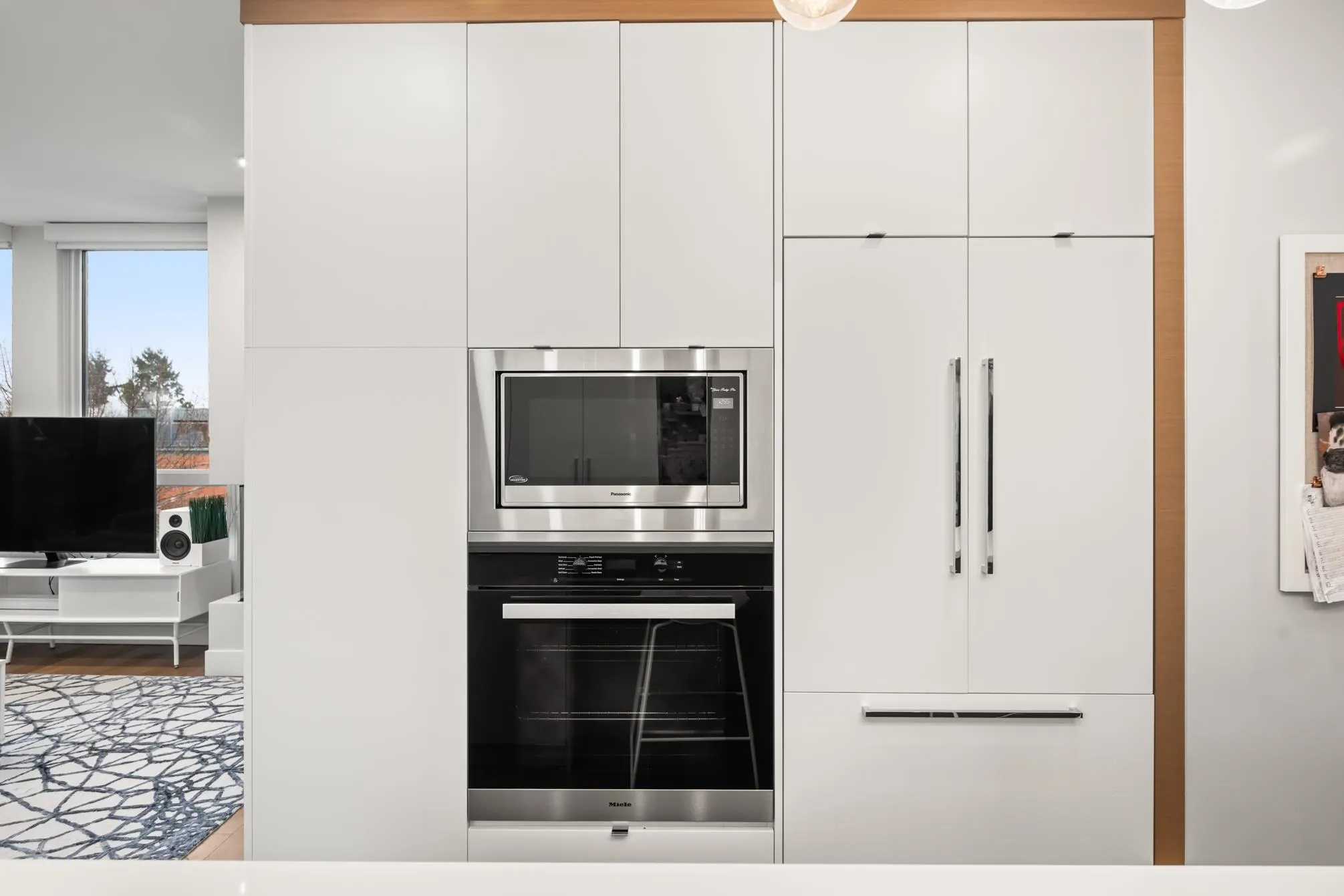 401 2687 Maple Street