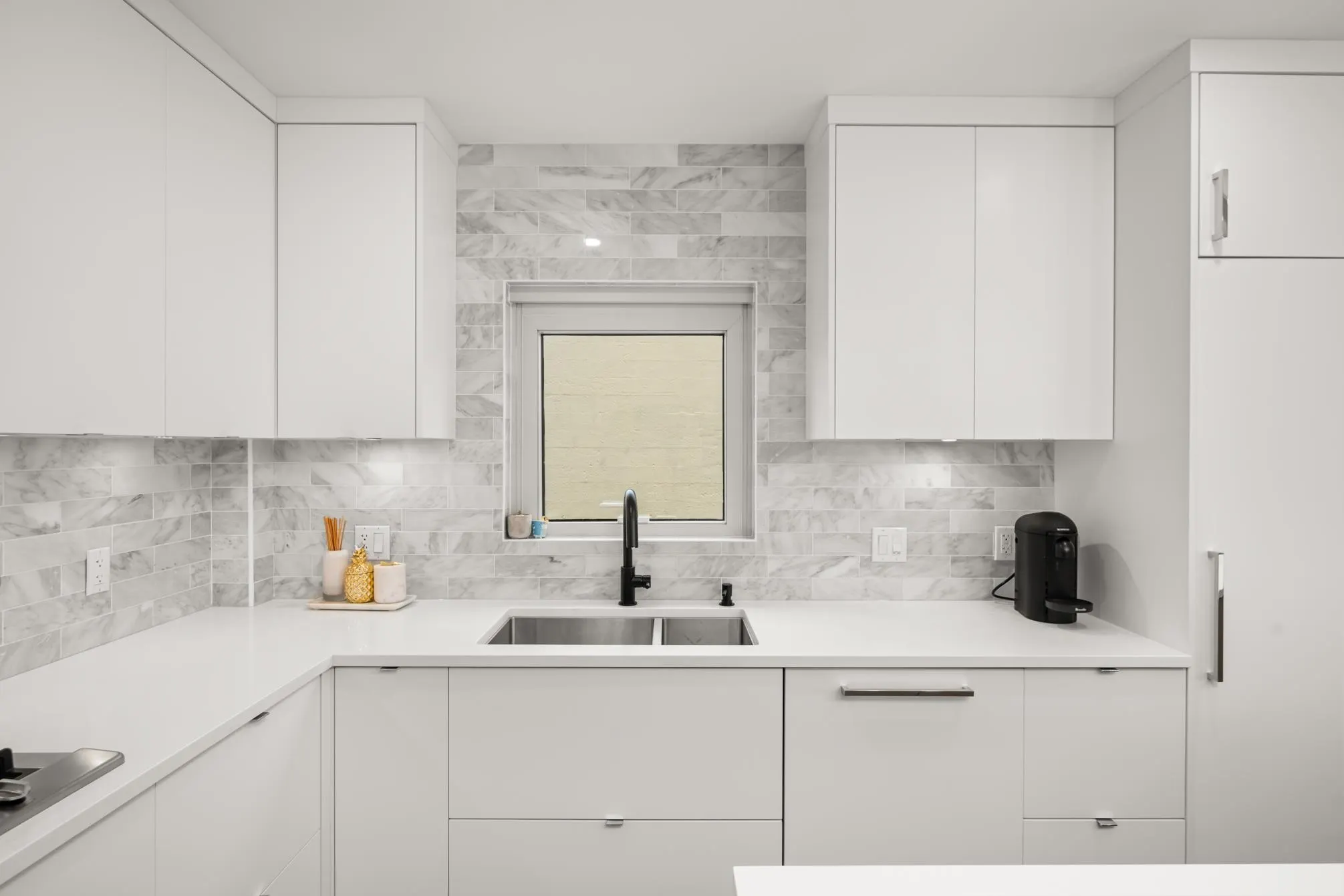 401 2687 Maple Street