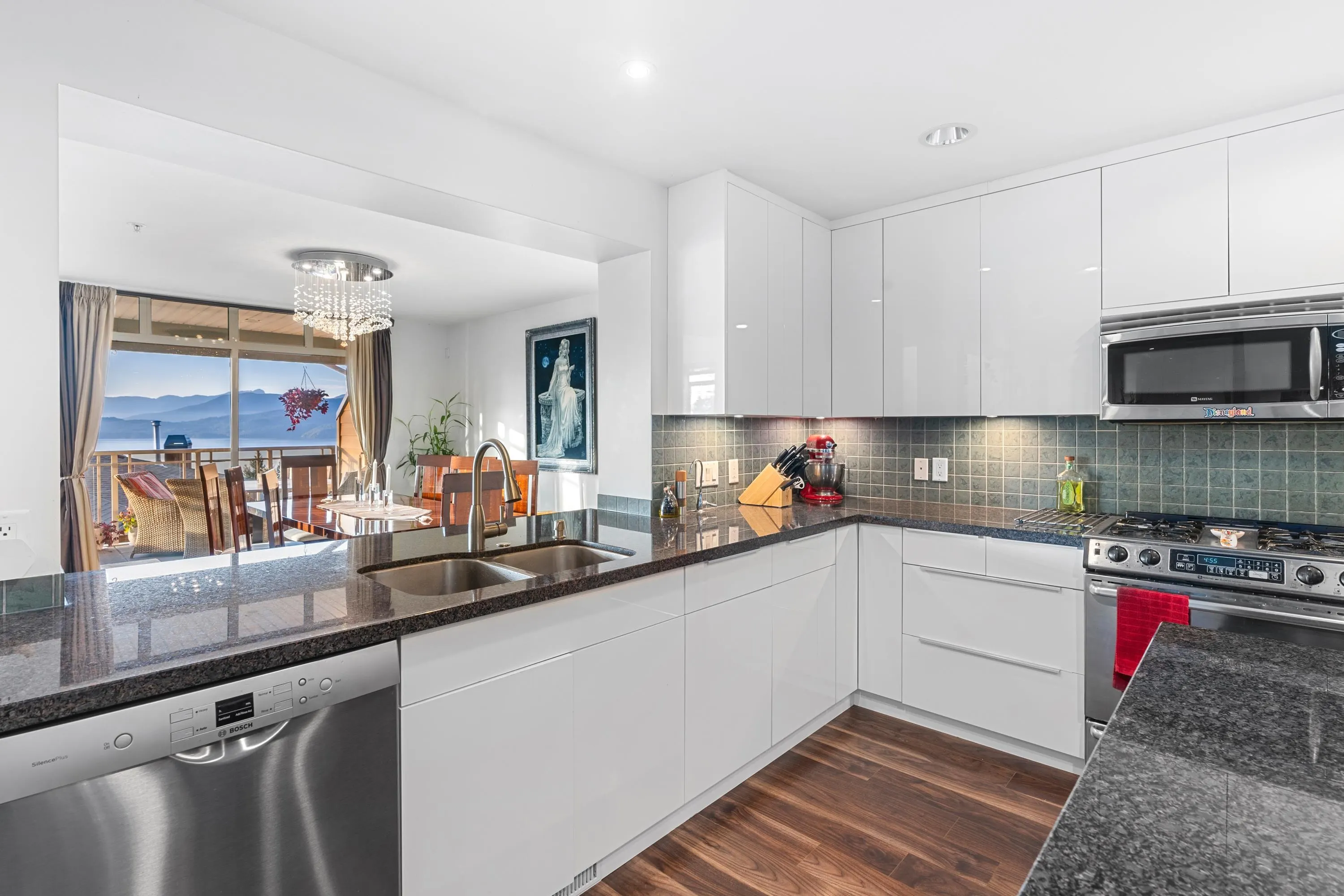 8534 Seascape Court