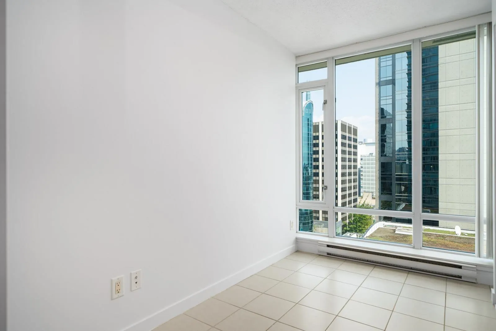 1208 610 Granville Street