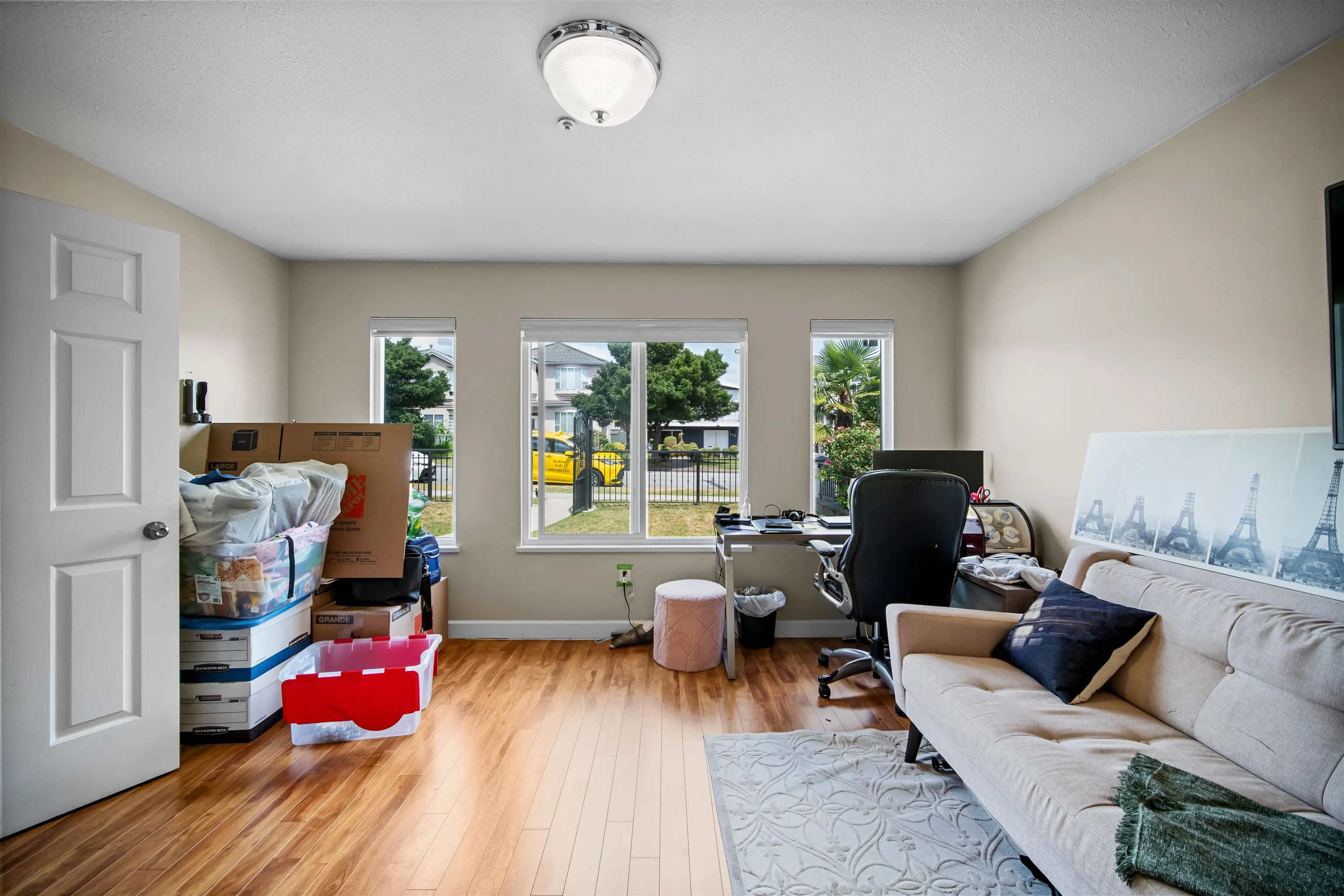 248 E 59th Avenue