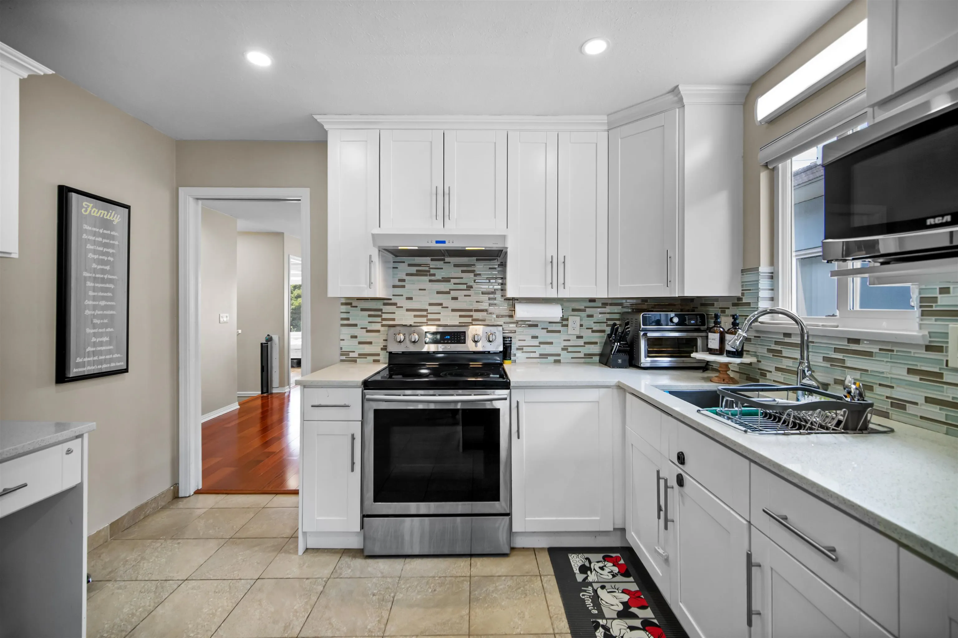 248 E 59th Avenue