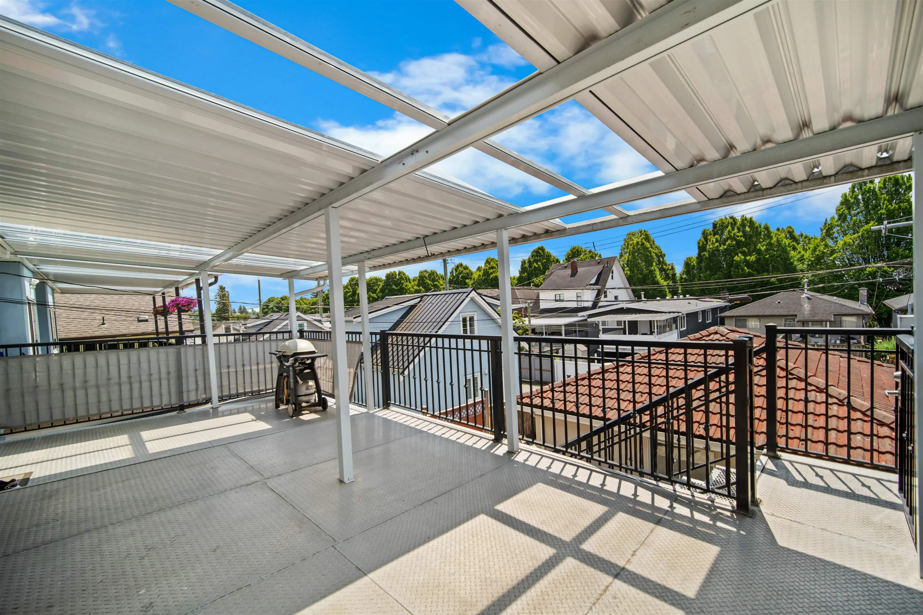 248 E 59th Avenue