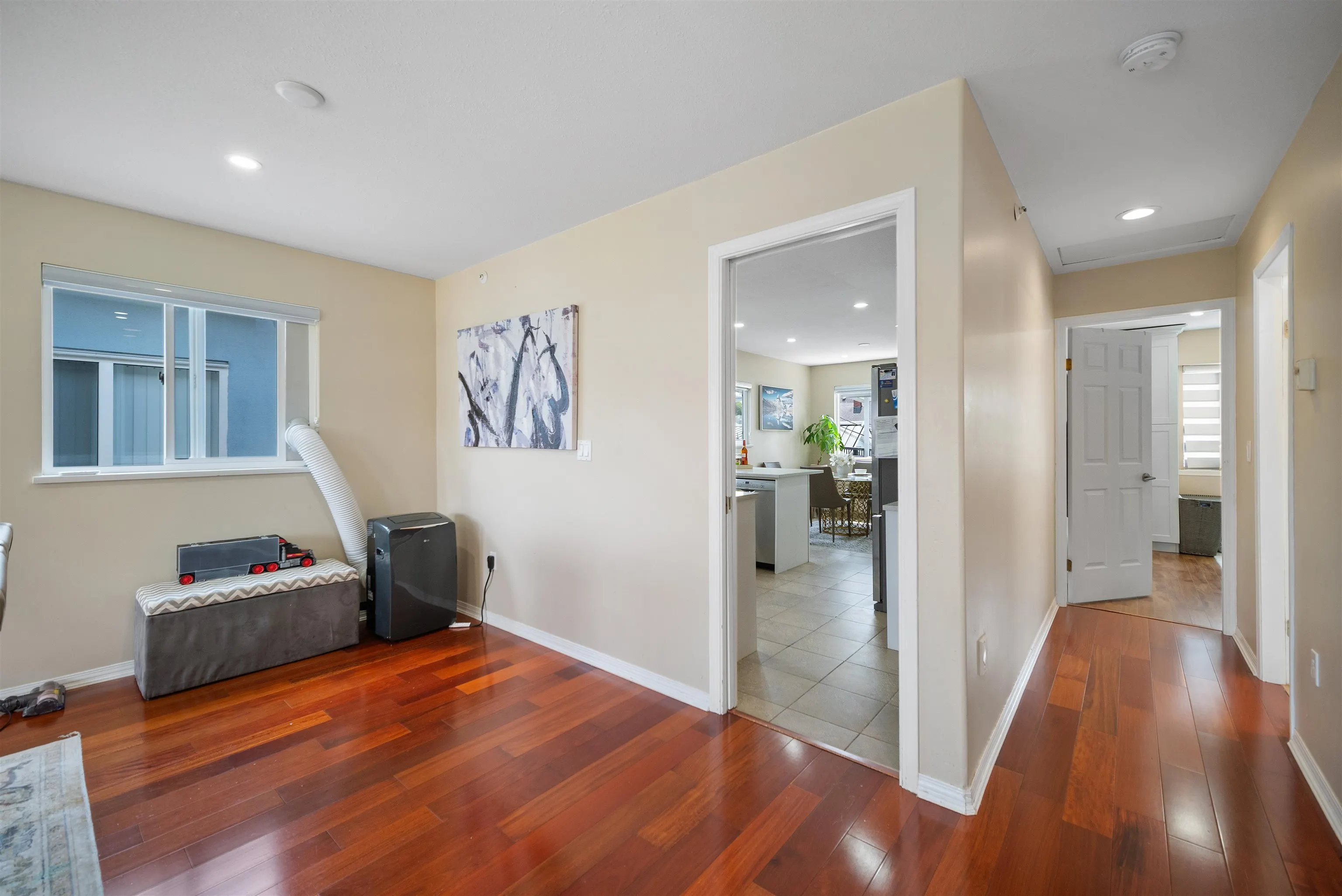 248 E 59th Avenue