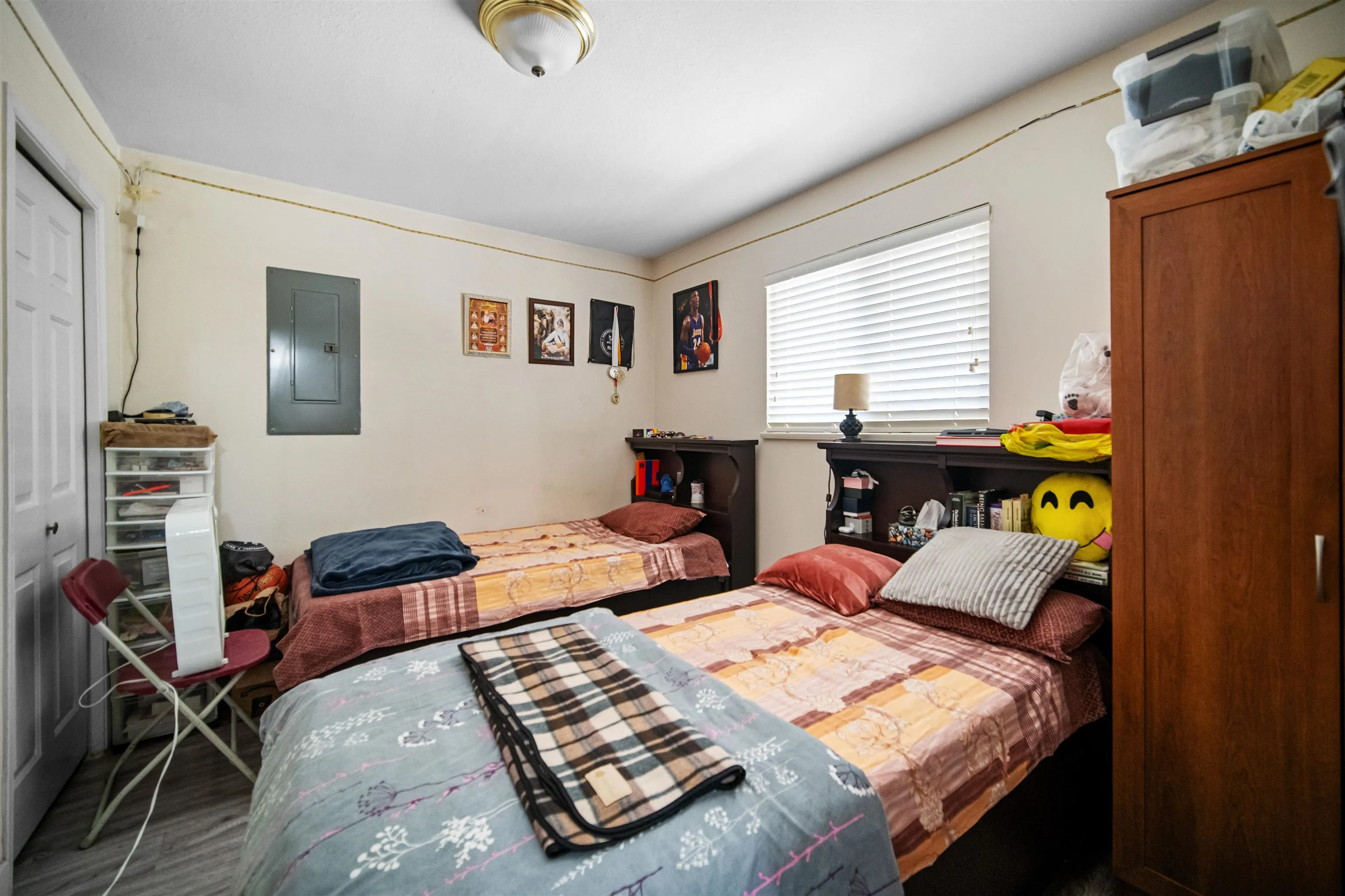 248 E 59th Avenue