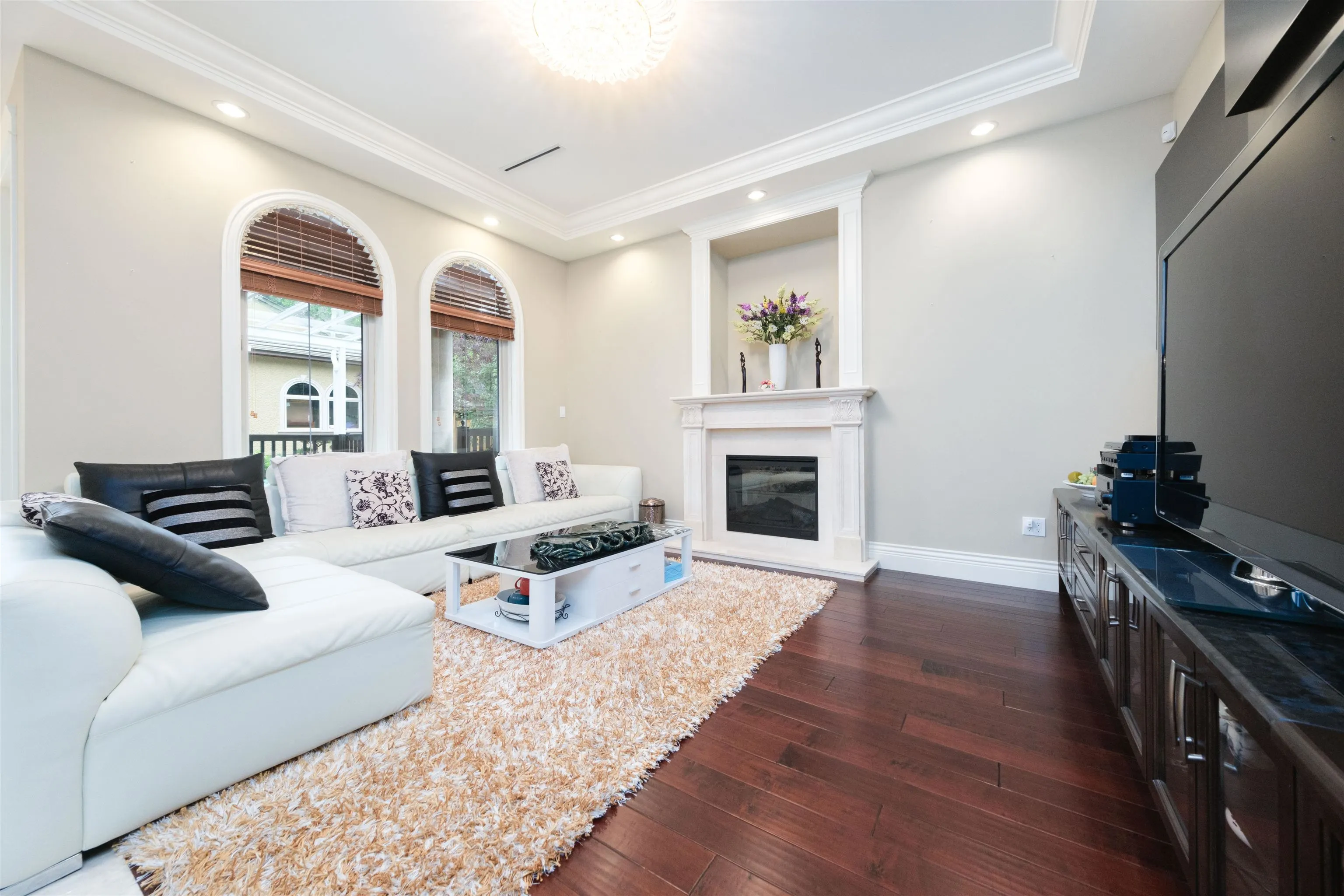 2769 W 49th Avenue