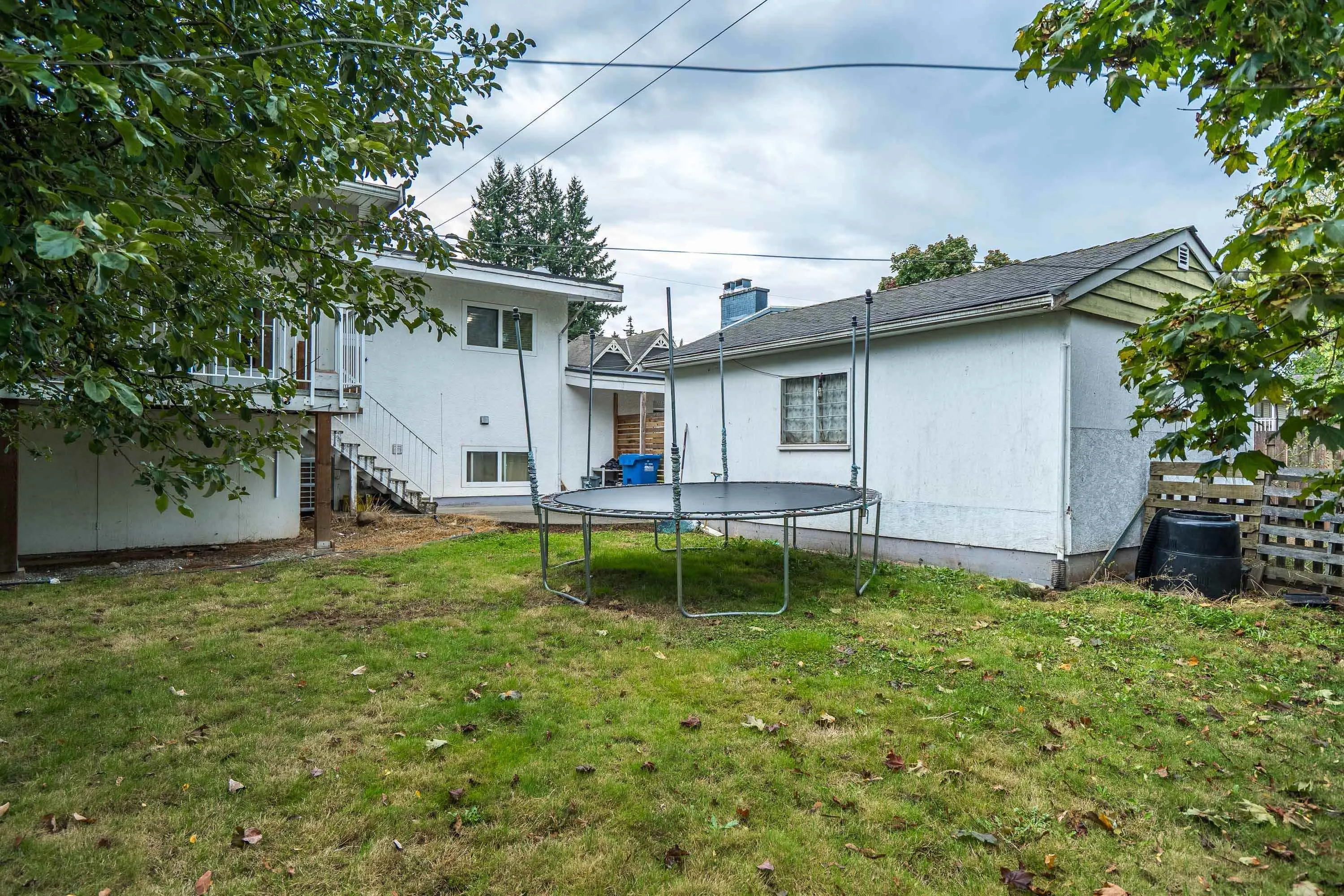 2545 Lilac Crescent