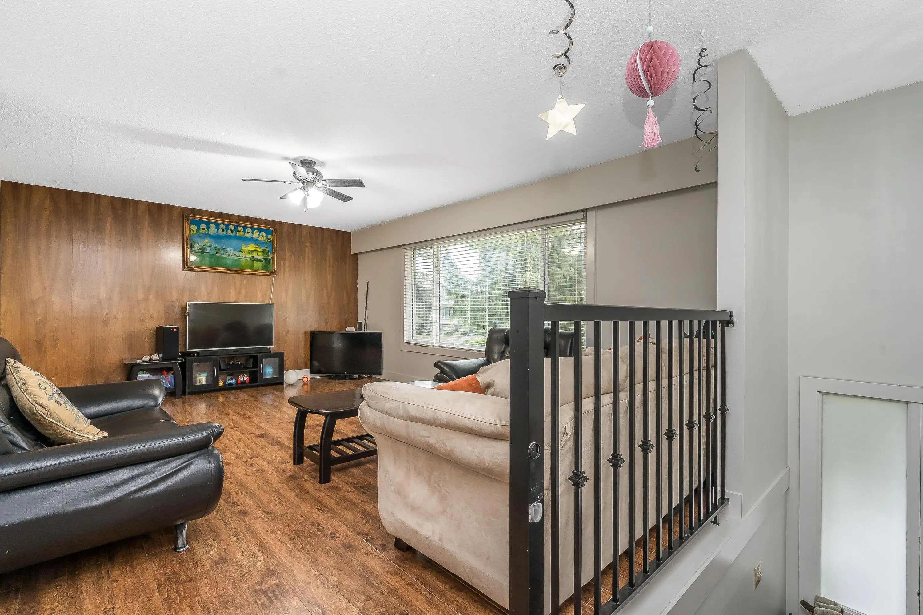 2545 Lilac Crescent