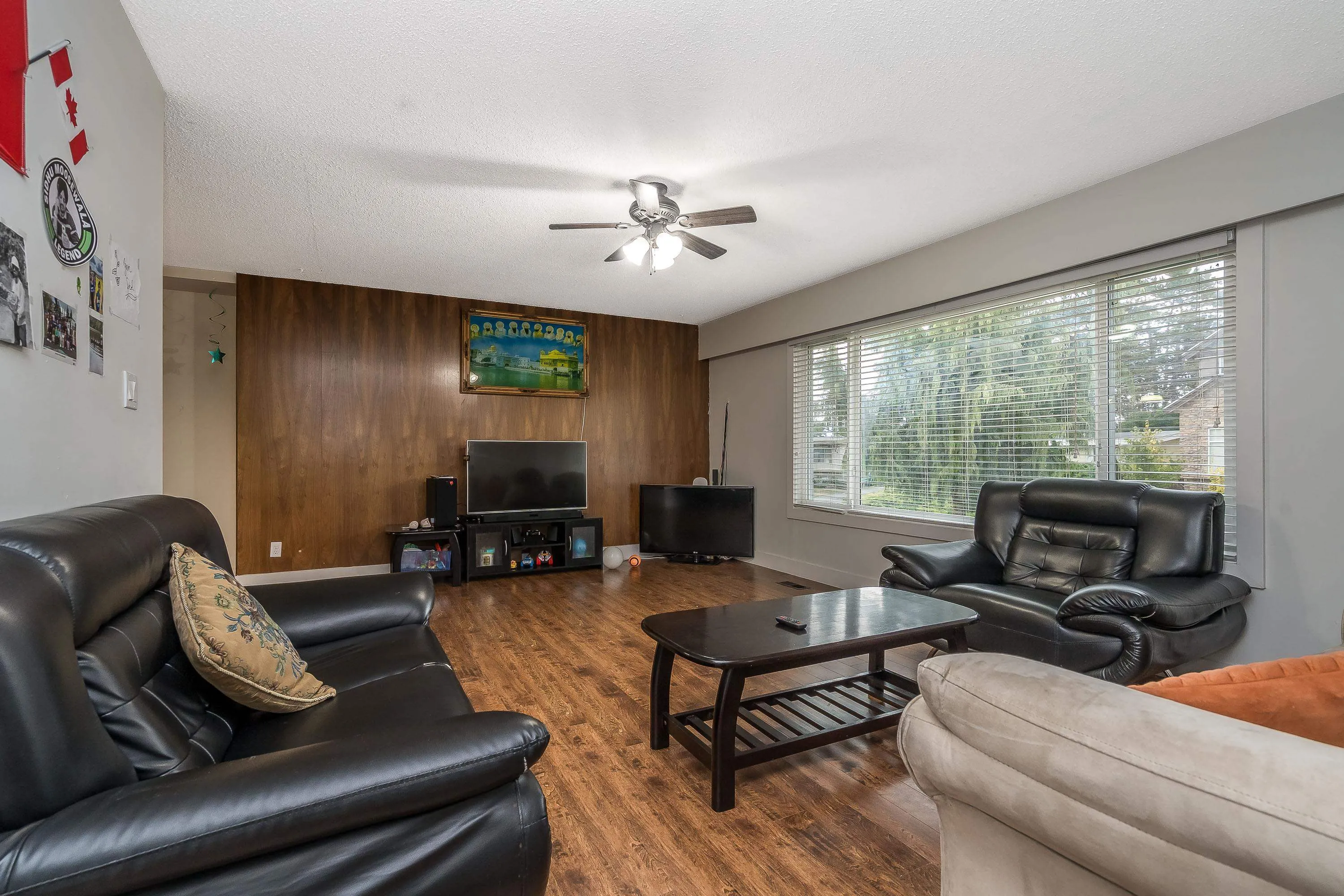 2545 Lilac Crescent