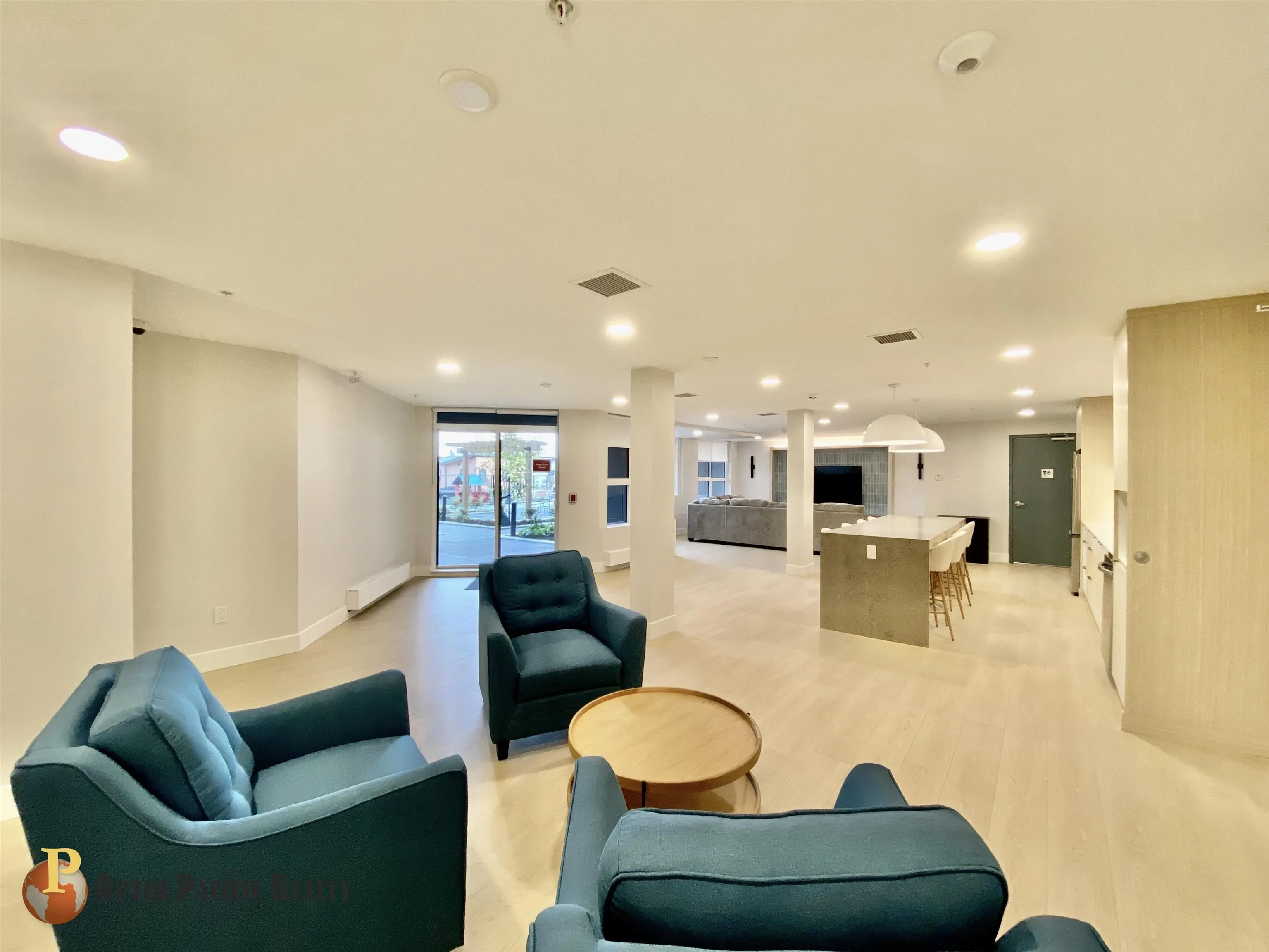 41X 13458 95 Avenue