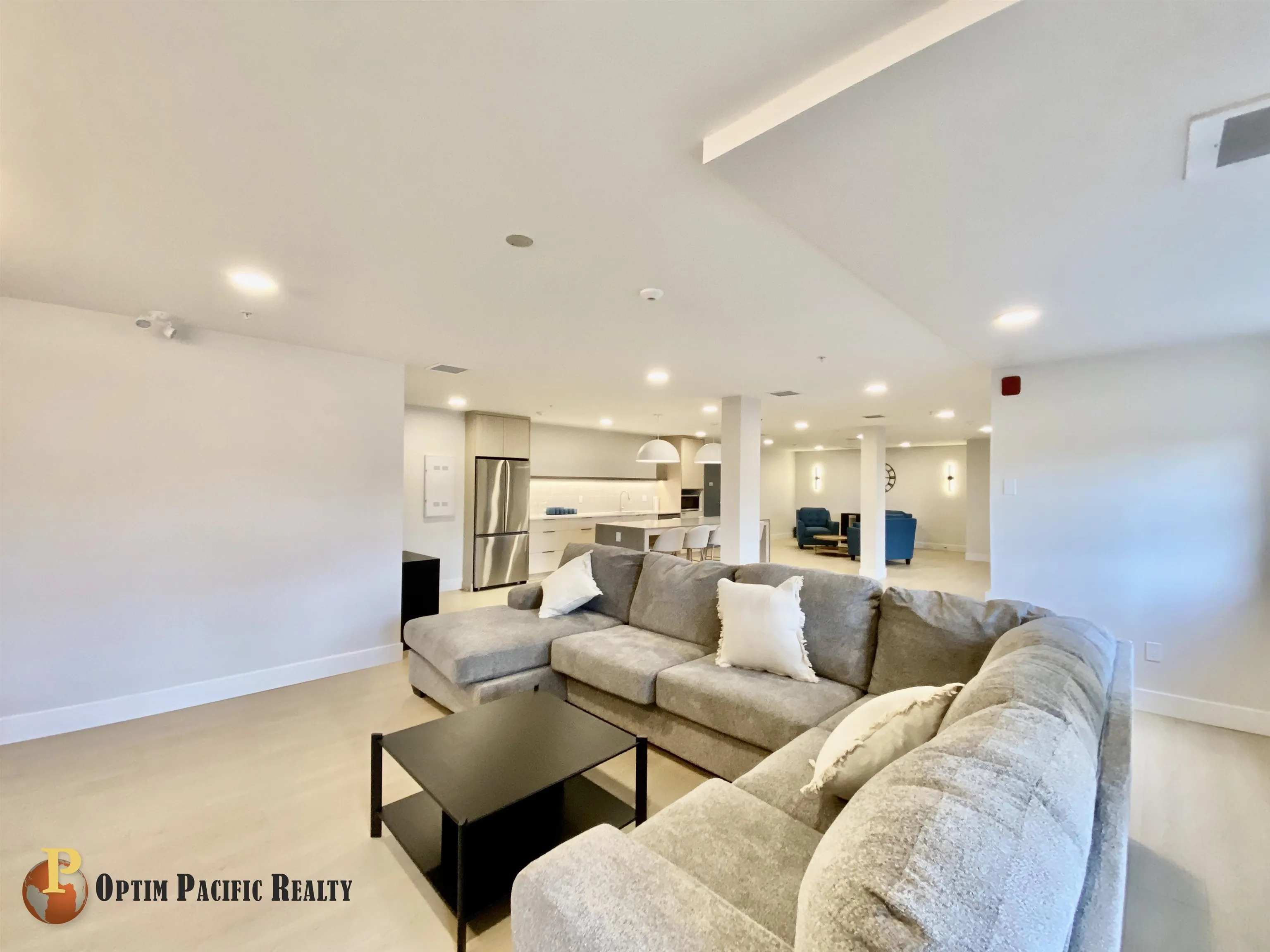 41X 13458 95 Avenue