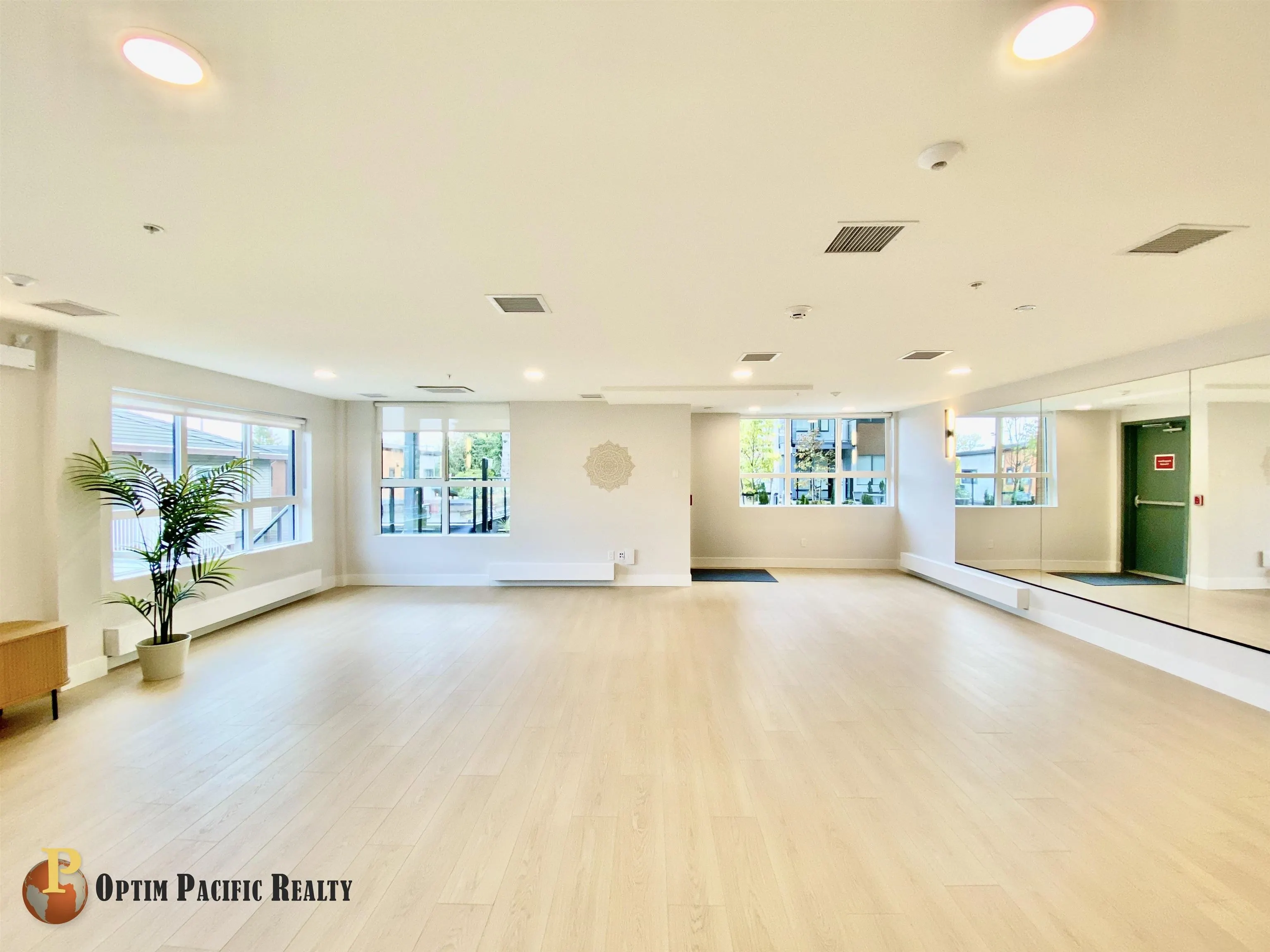 41X 13458 95 Avenue