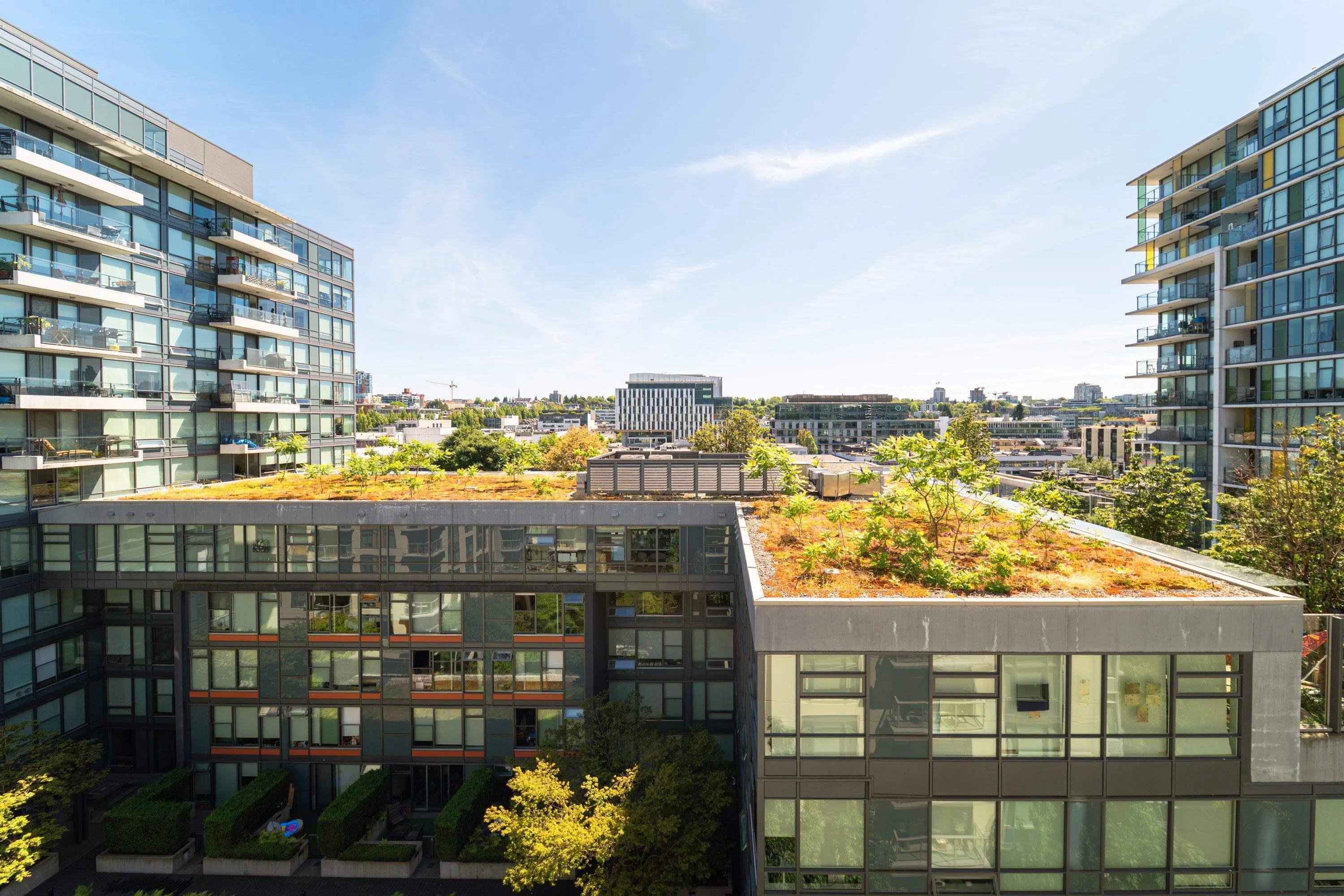 902 138 W 1st Avenue