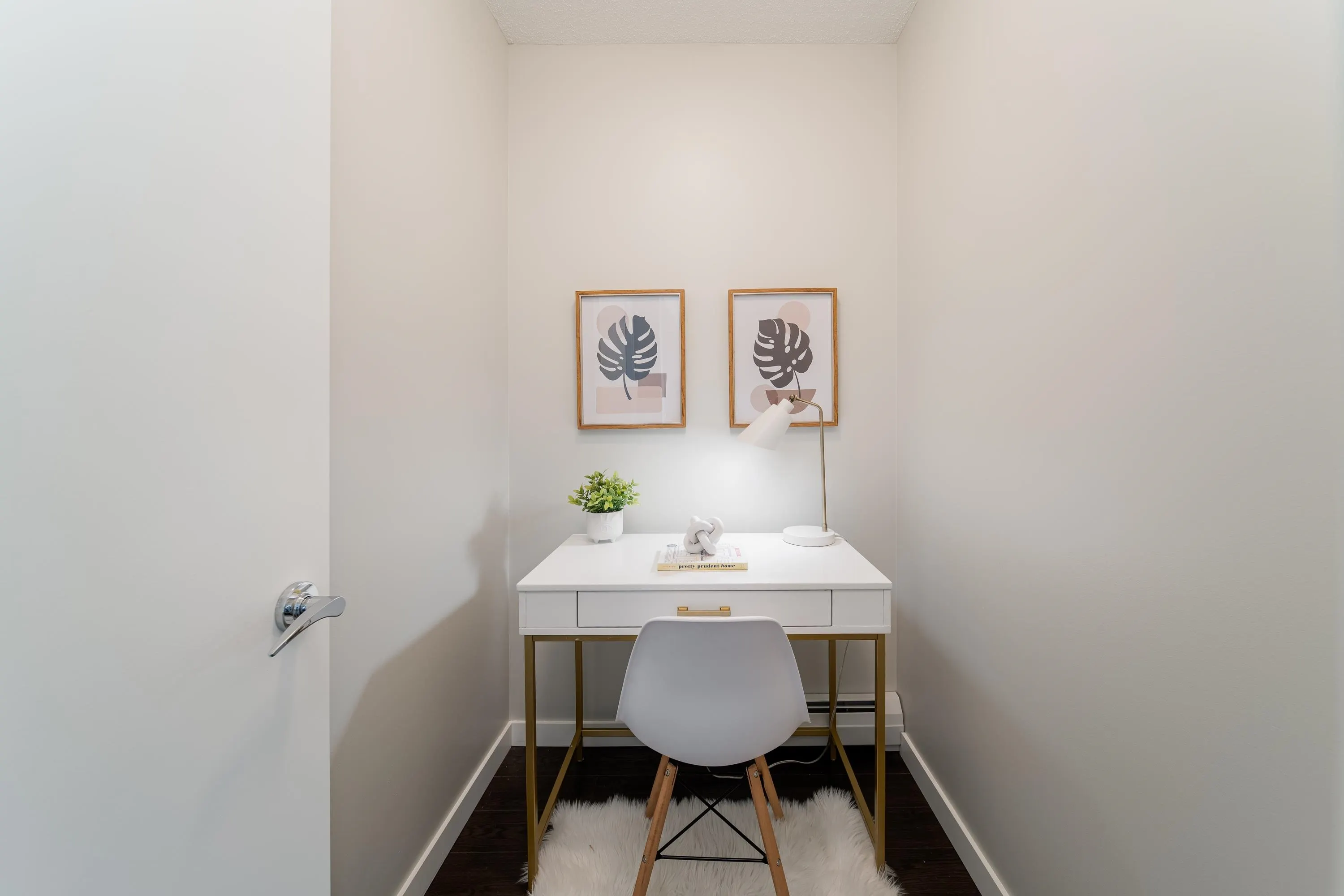 902 138 W 1st Avenue