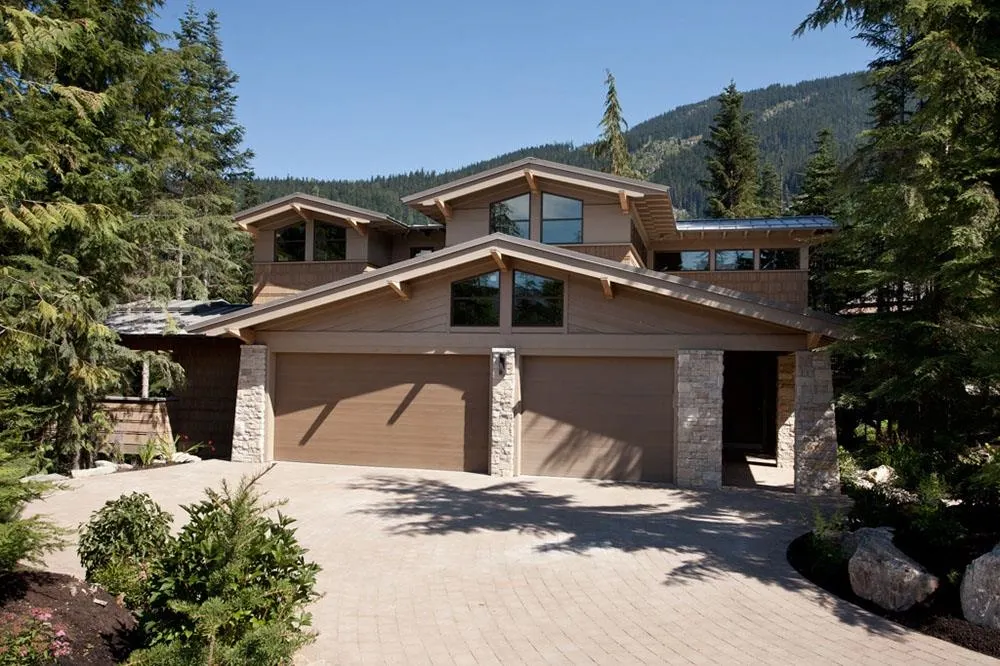 2963 High Point Drive