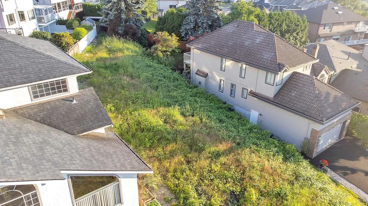 2658 Klassen Court