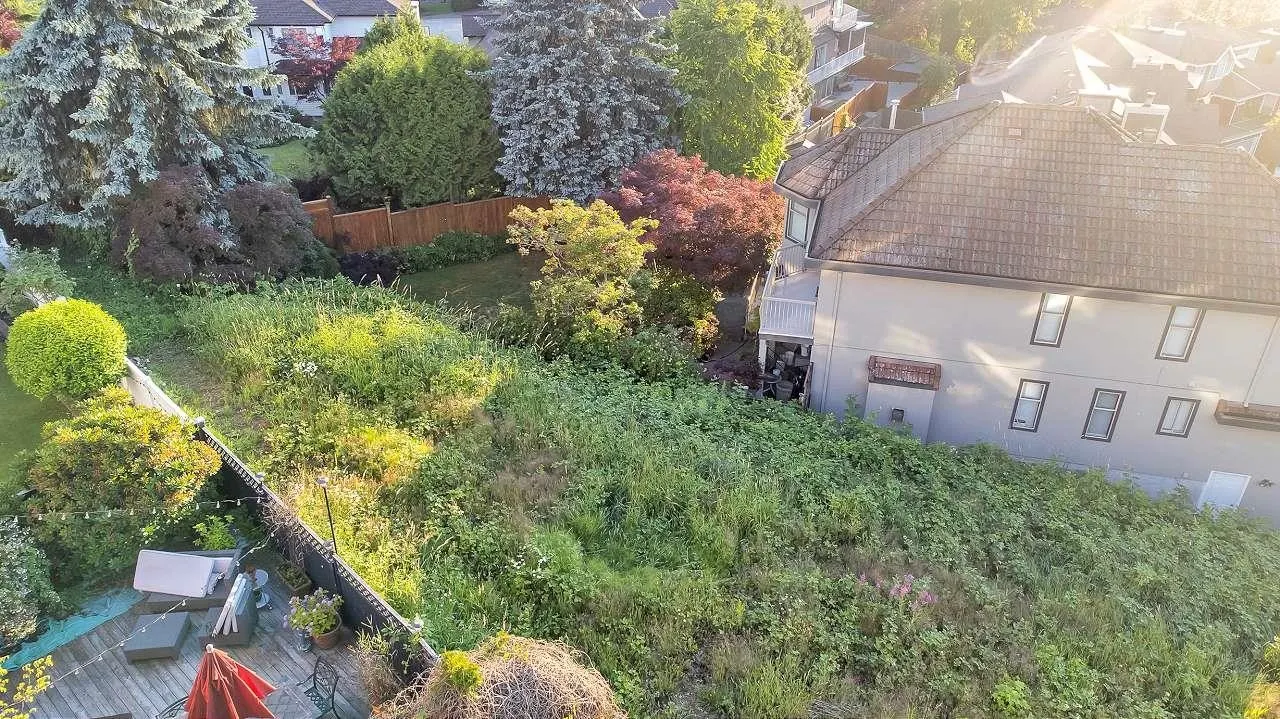 2658 Klassen Court