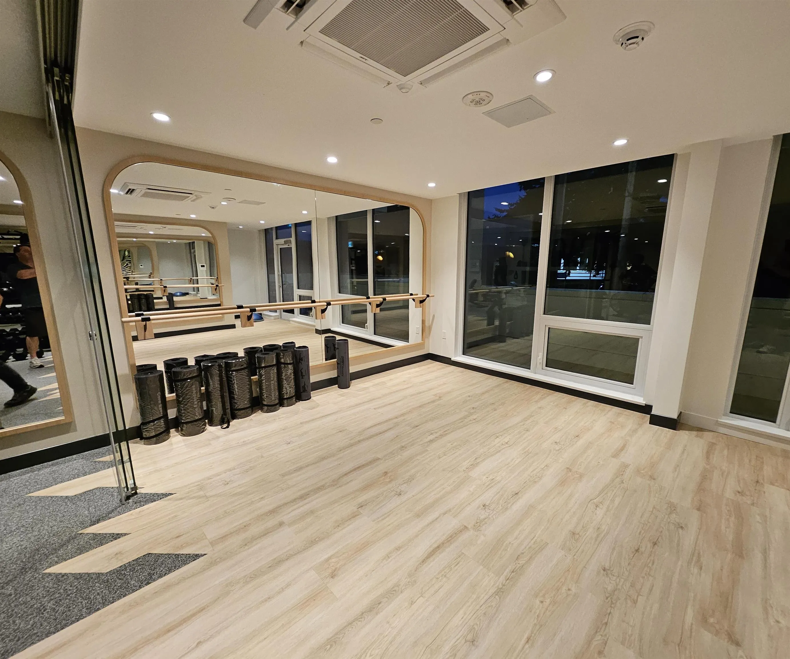 403 1342 Johnston Road