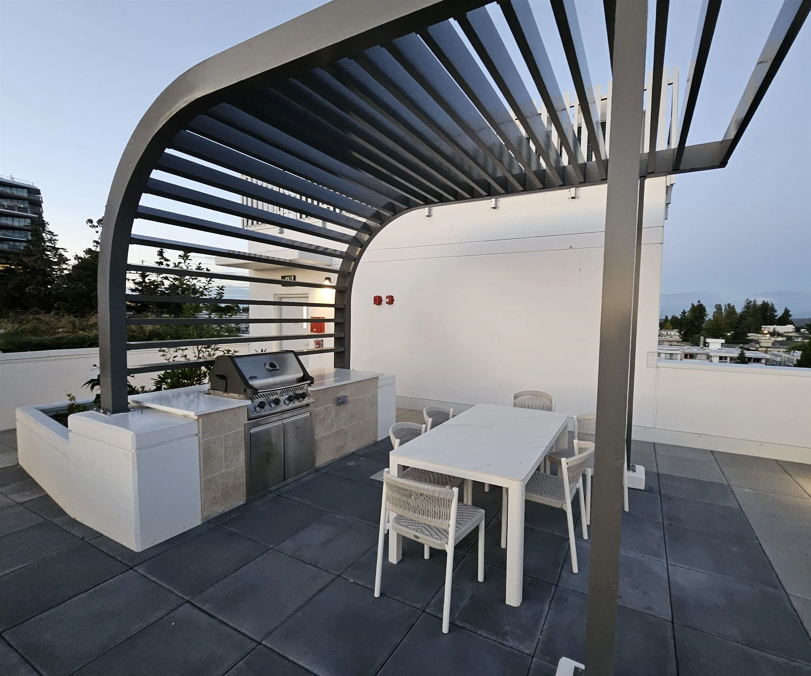 403 1342 Johnston Road