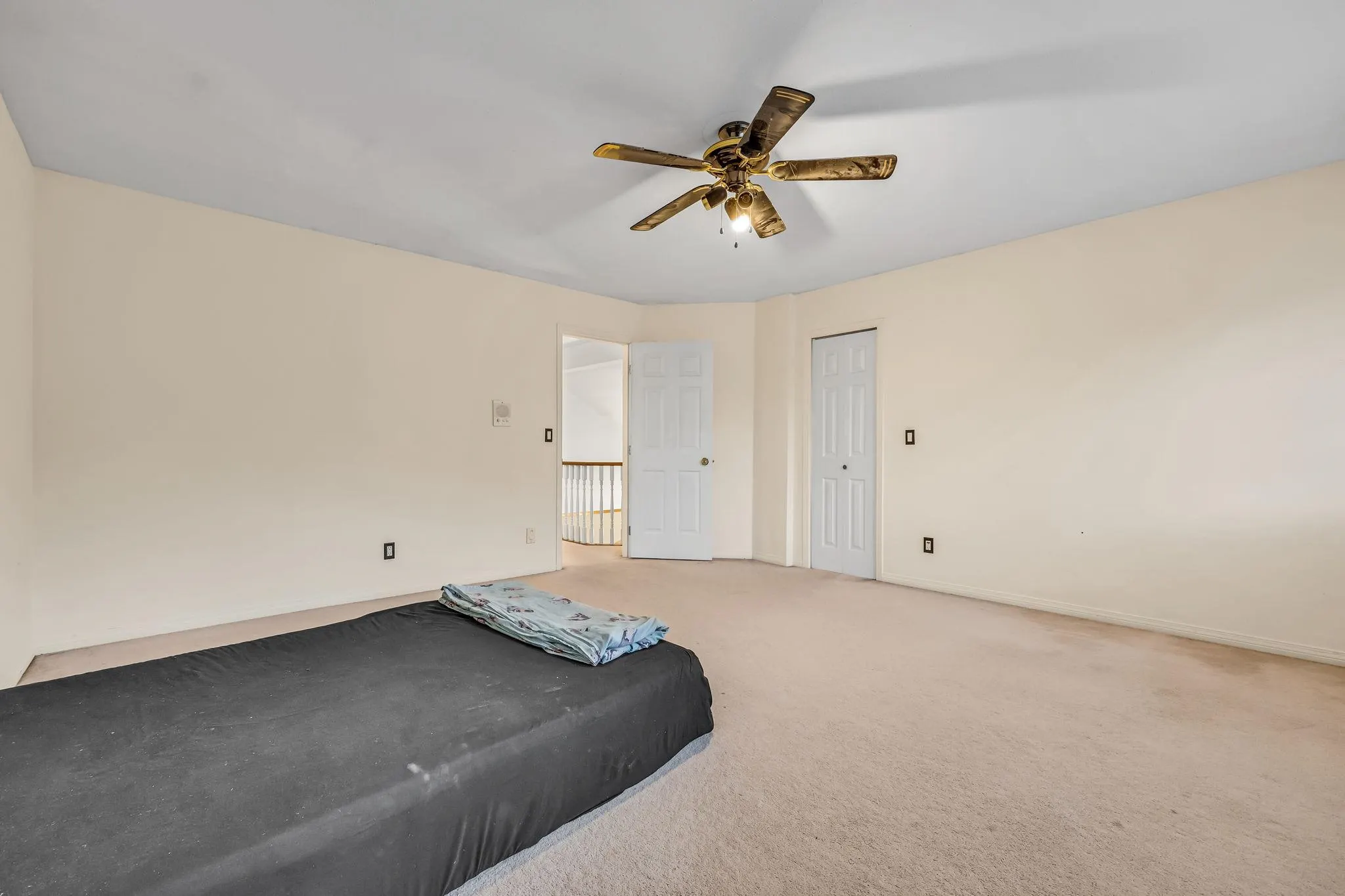 10070 171a Street
