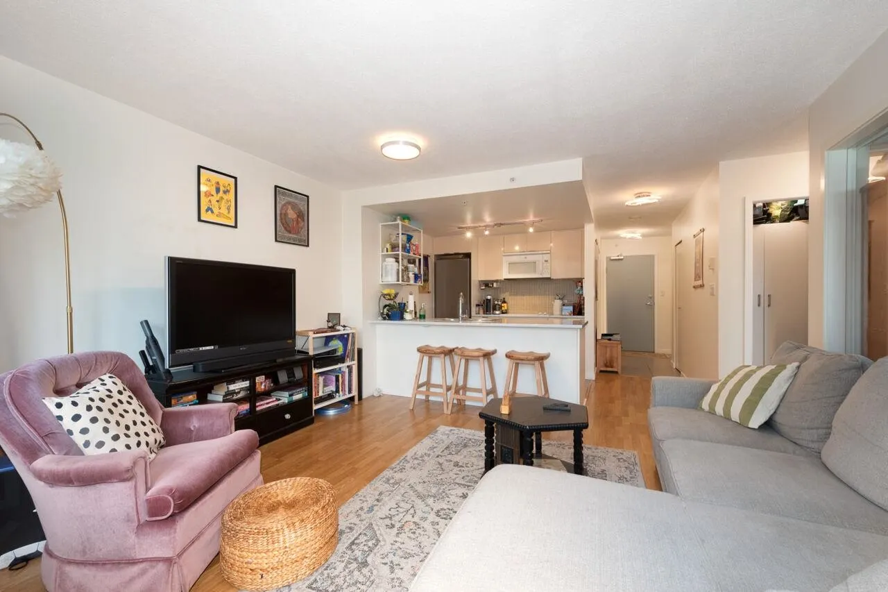 805 788 Hamilton Street