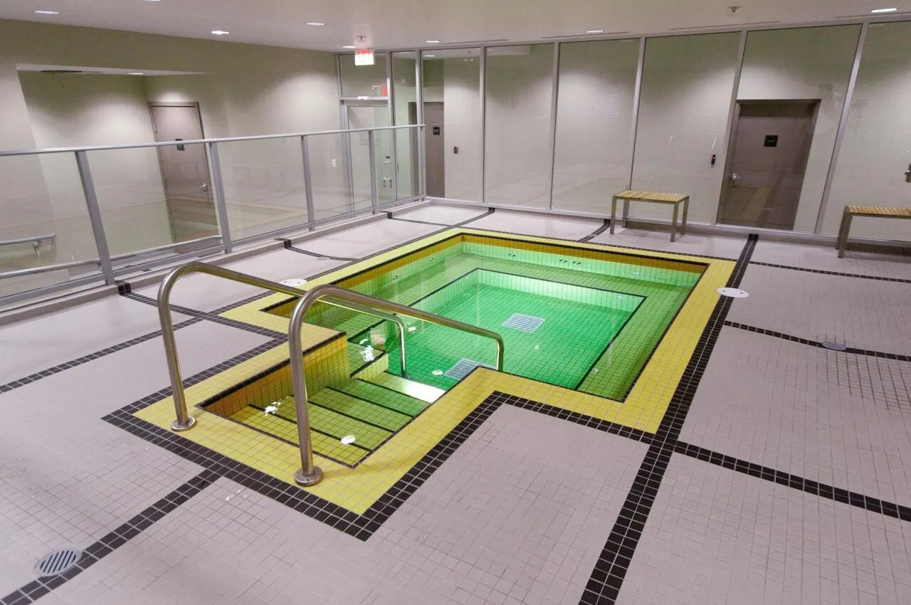 805 788 Hamilton Street