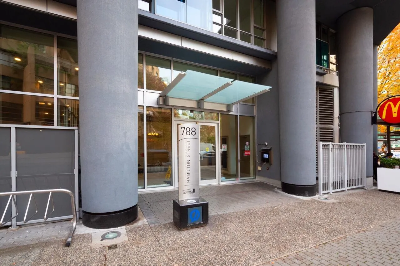 805 788 Hamilton Street