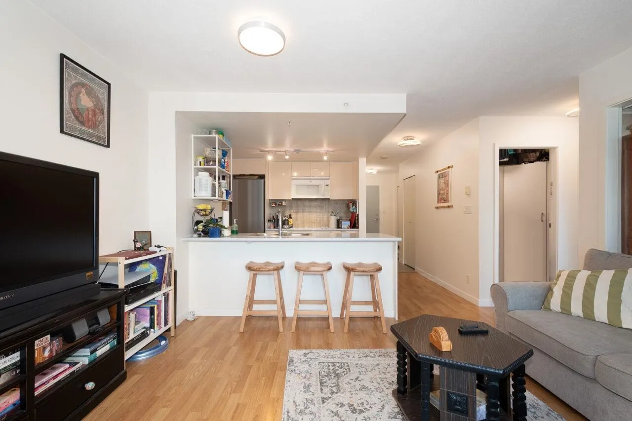 805 788 Hamilton Street