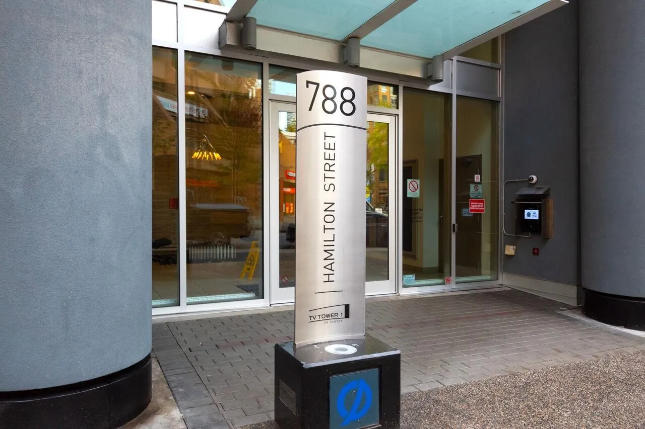 805 788 Hamilton Street