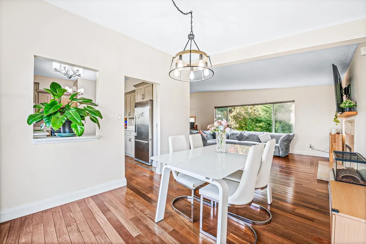 520 Ballantree Place