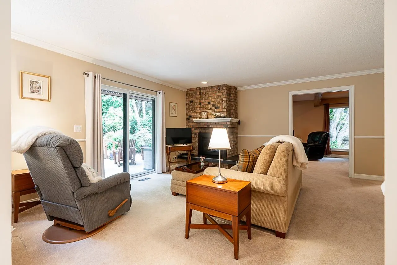 13197 Amble Greene Close