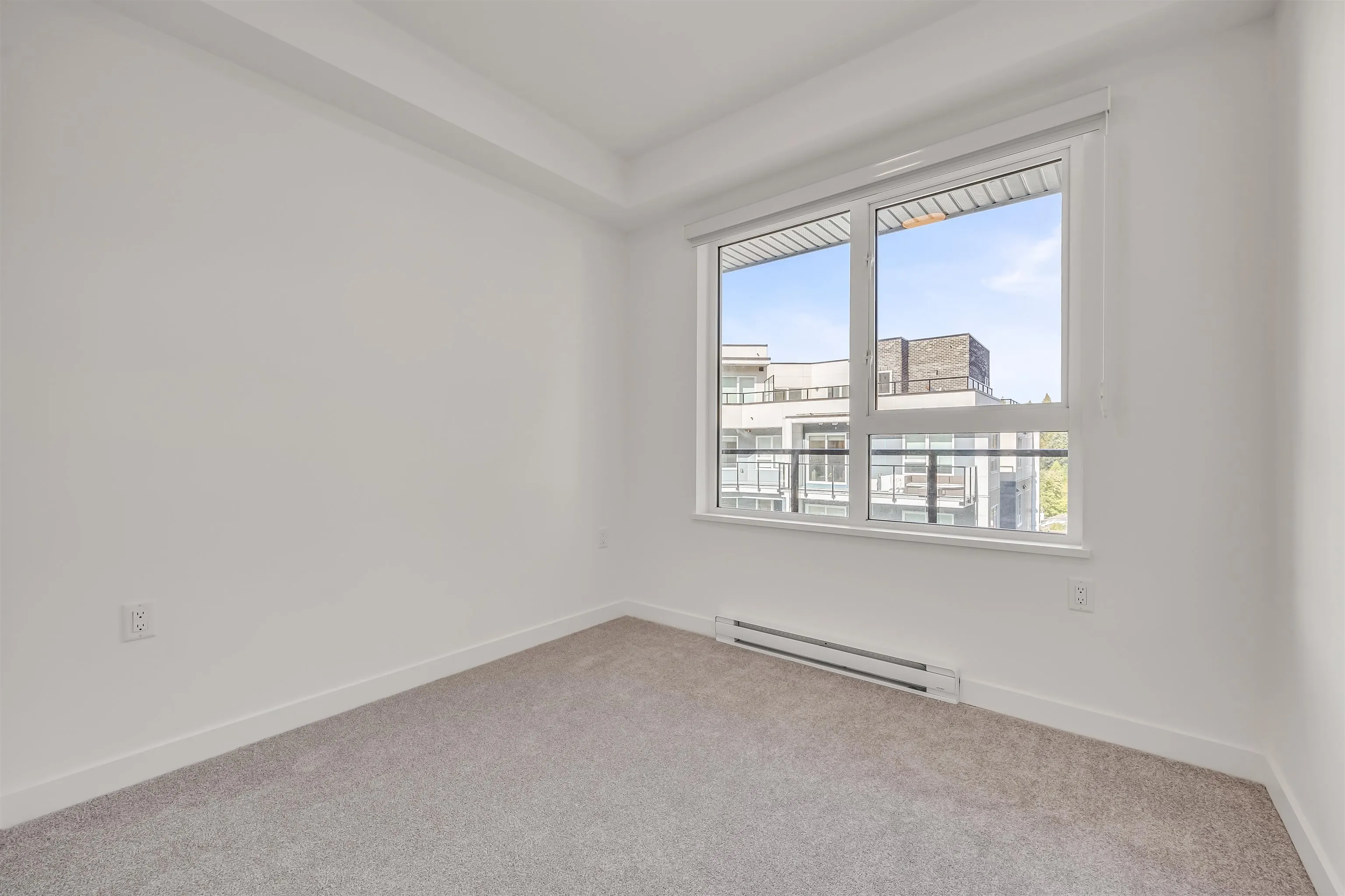 306 2002 St George Street