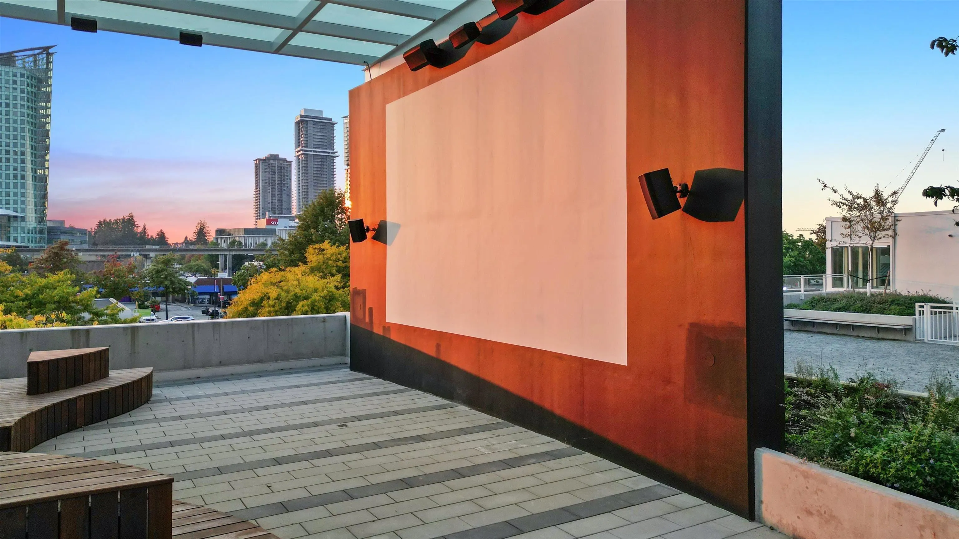 204 10225 Whalley Boulevard