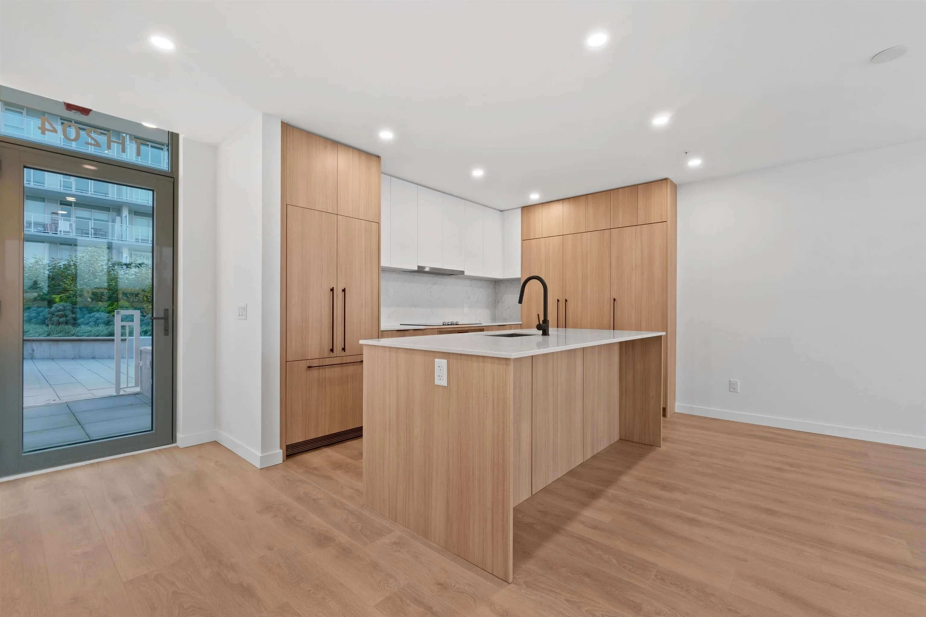 204 10225 Whalley Boulevard