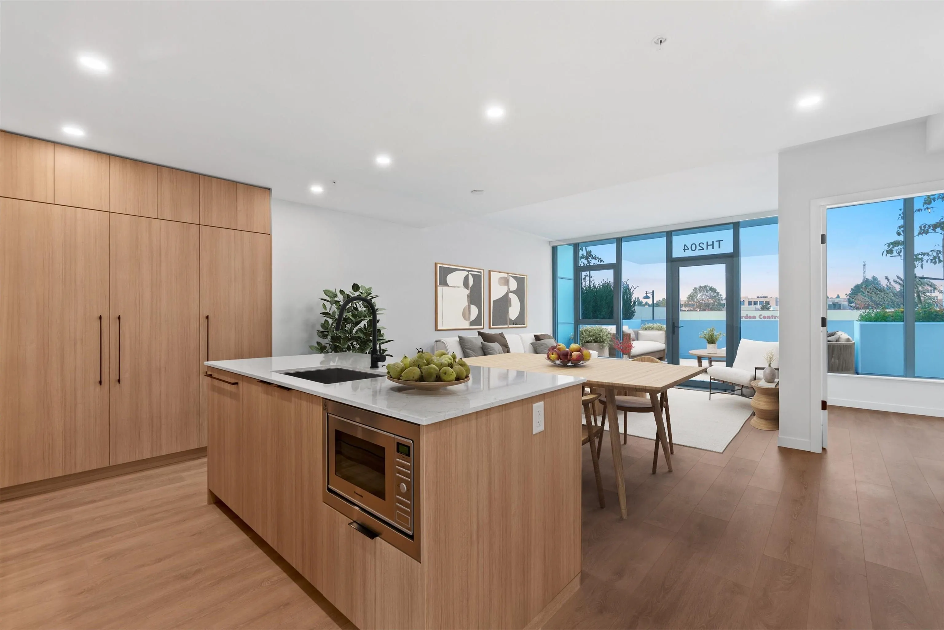 204 10225 Whalley Boulevard