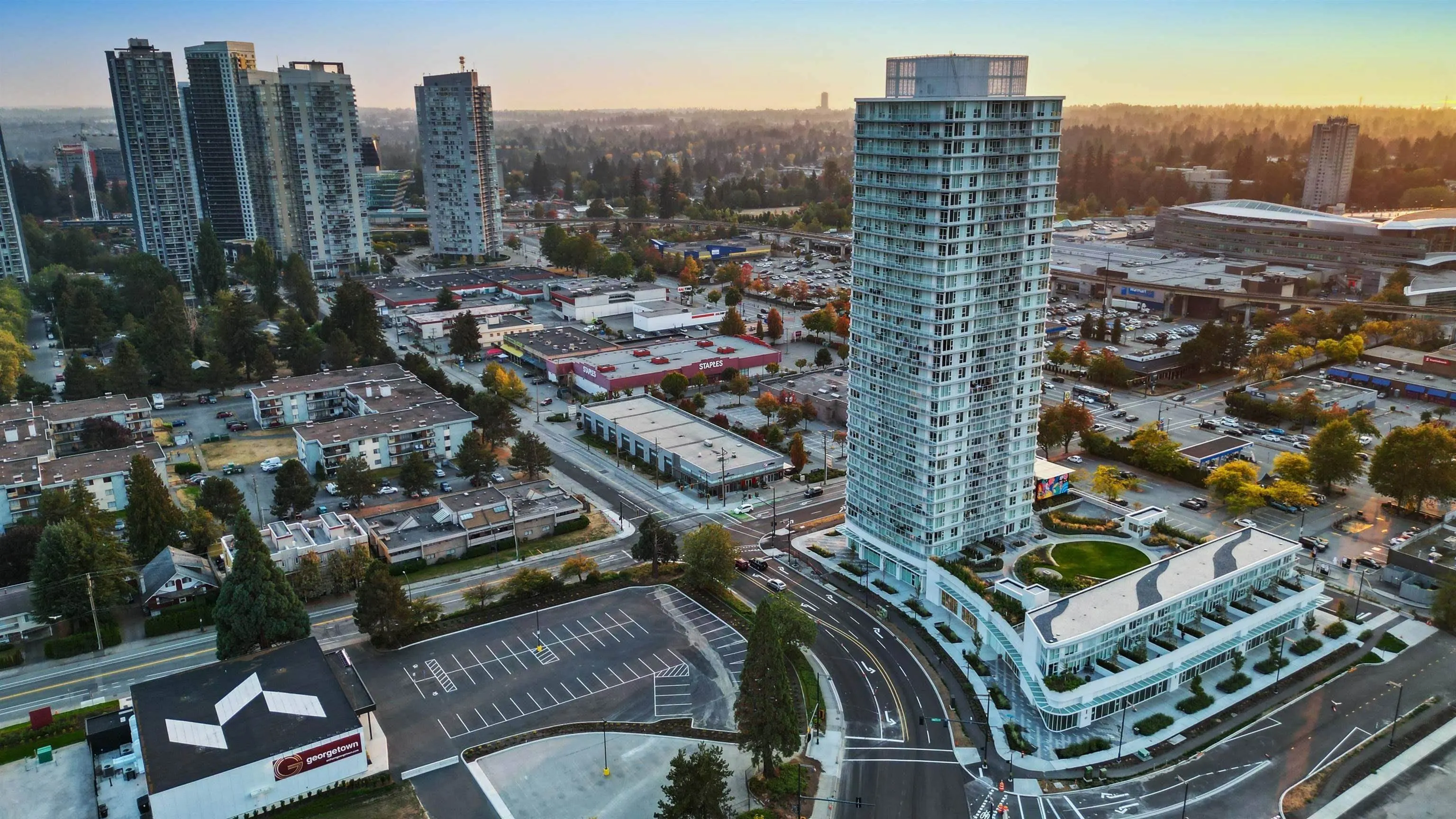 204 10225 Whalley Boulevard