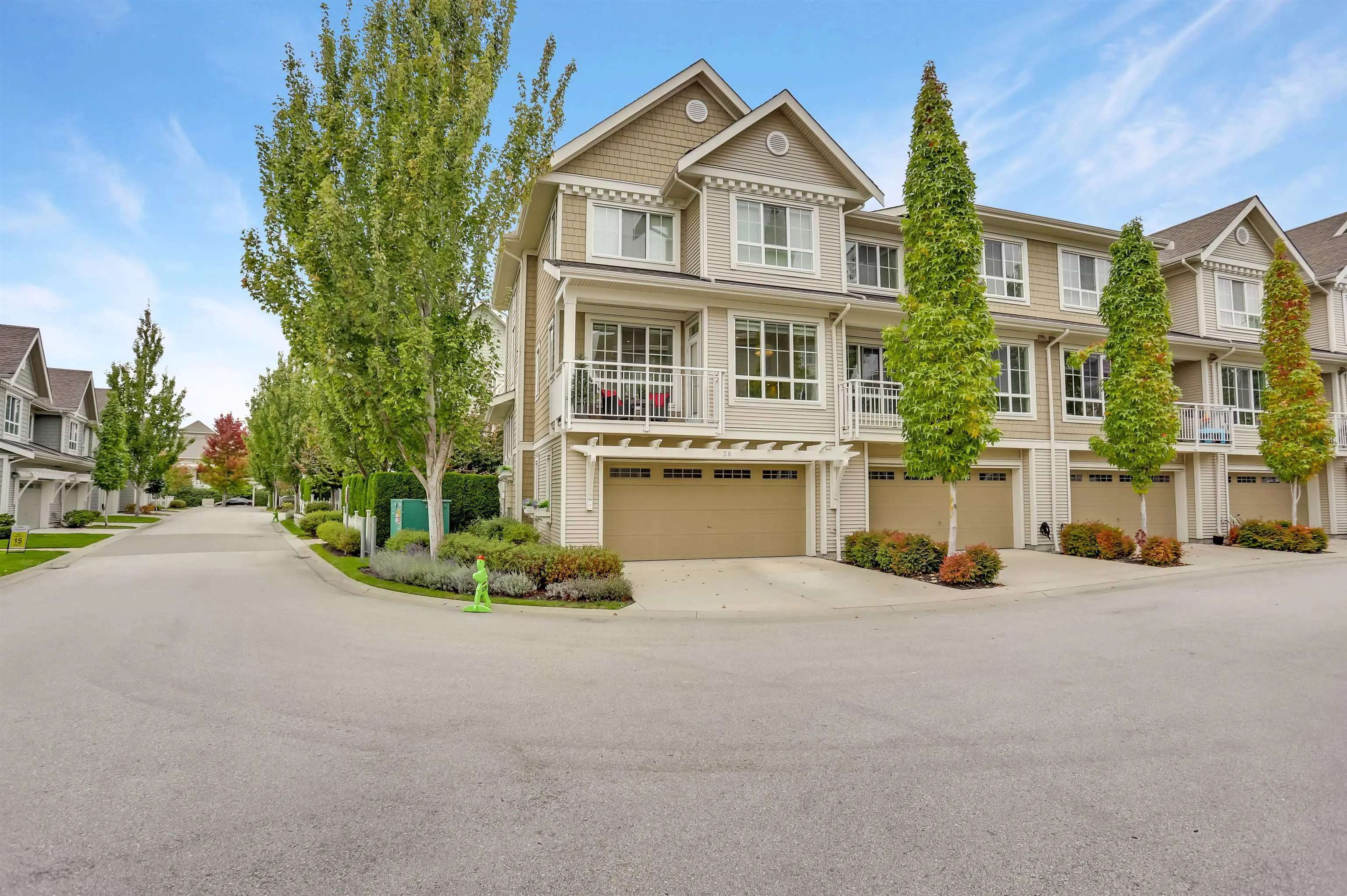 30 5510 Admiral Way